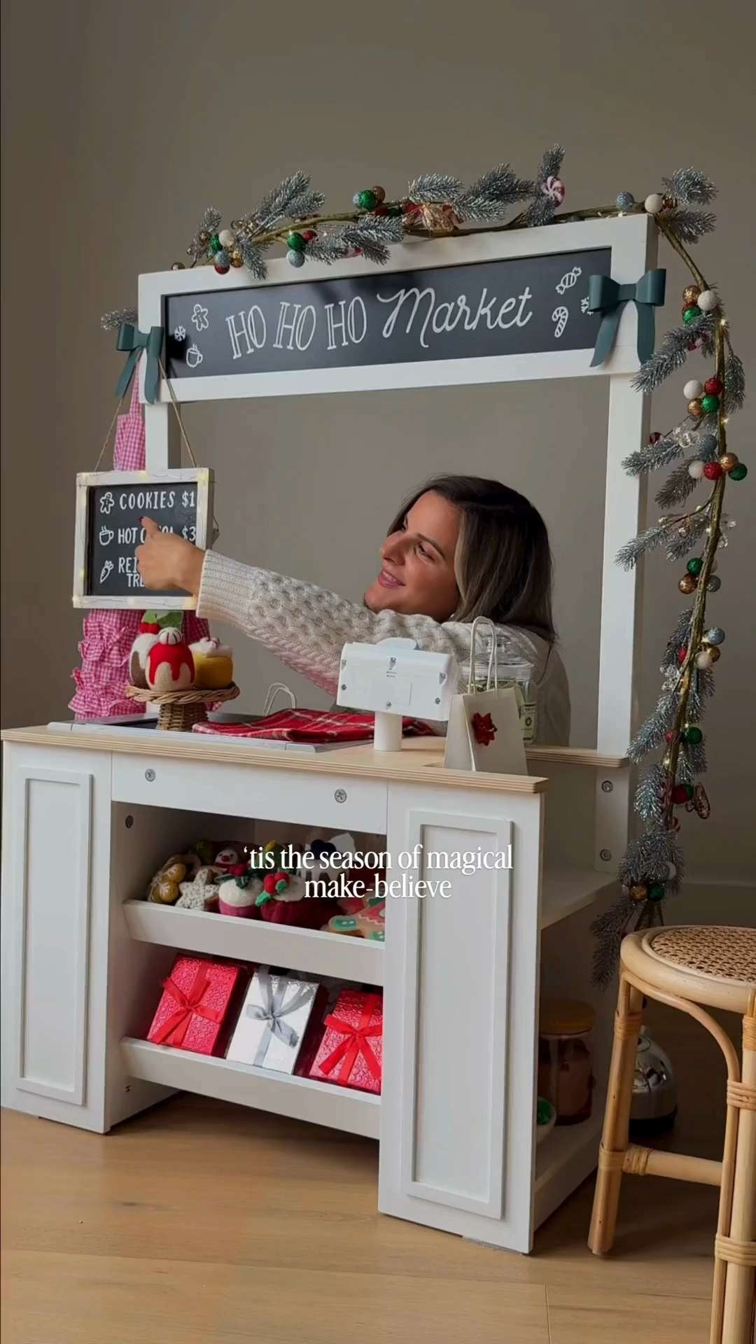  Our little Christmas play market is officially open 🎄
Hot chocolate stand, felt cookies, and all the festive magic. I’ve linked everything to make it easy to recreate 🤍

 

#LTKcanada #LTKkids #LTKwinter
