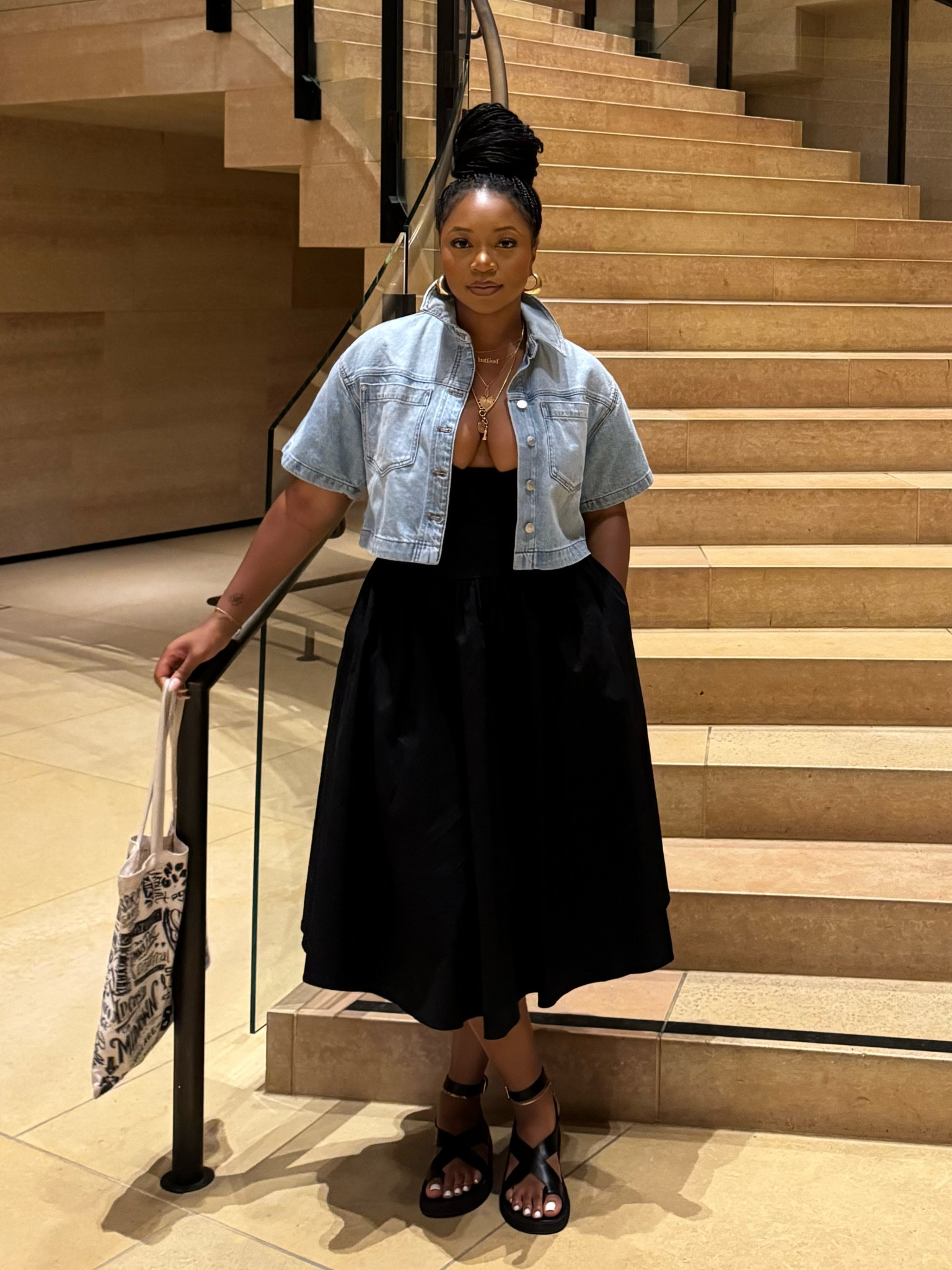 the Madewell sale is here ✨ so I have to share my absolute favorite Jean jacket and a must have for spring and summer styling. I am 5’9 | 200 lbs wearing a small for the desired fit. 

Cut so perfectly and the frame keeps a look elevated 😍

ALSO these sandals are sooo good. Supportive and stylish. I can walk all around the city in these 😍


#LTKstyletip #LTKxMadewell #LTKshoecrush