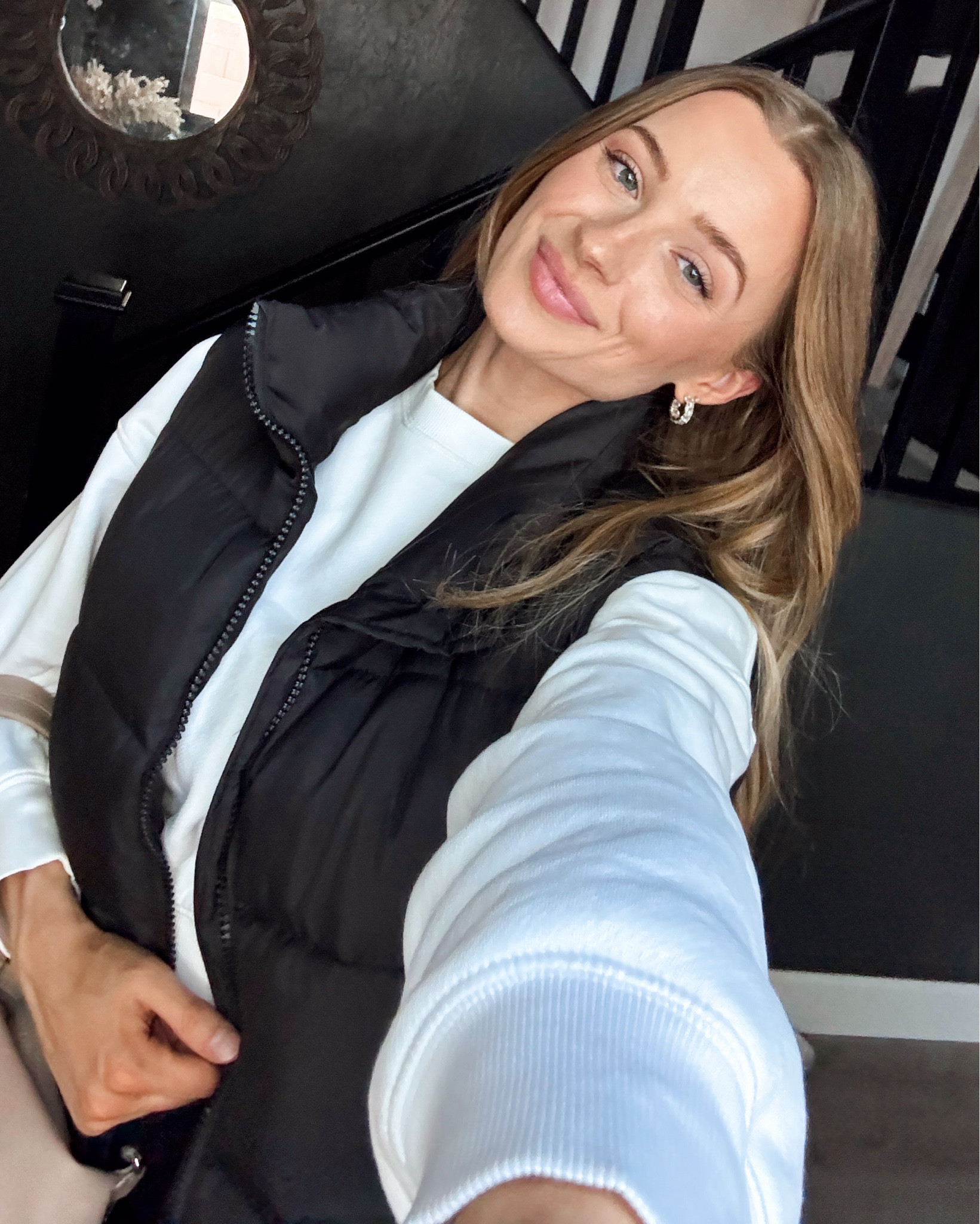 My go to puffer vest & the cutest mugs! 

Home 
Christmas mugs
Christmas decor 
Puffer vest 
Amazon finds 
Amazon vest 
Mom fit 
Winter outfit 

#LTKBeauty #LTKmomlife #LTKdayinmylife