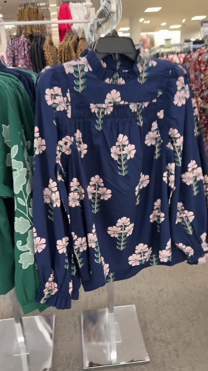 Ventured into Belk….sooooo many good sales!! Try-on coming soon!

#LTKdayinmylife #LTKSeasonal #LTKstorytime