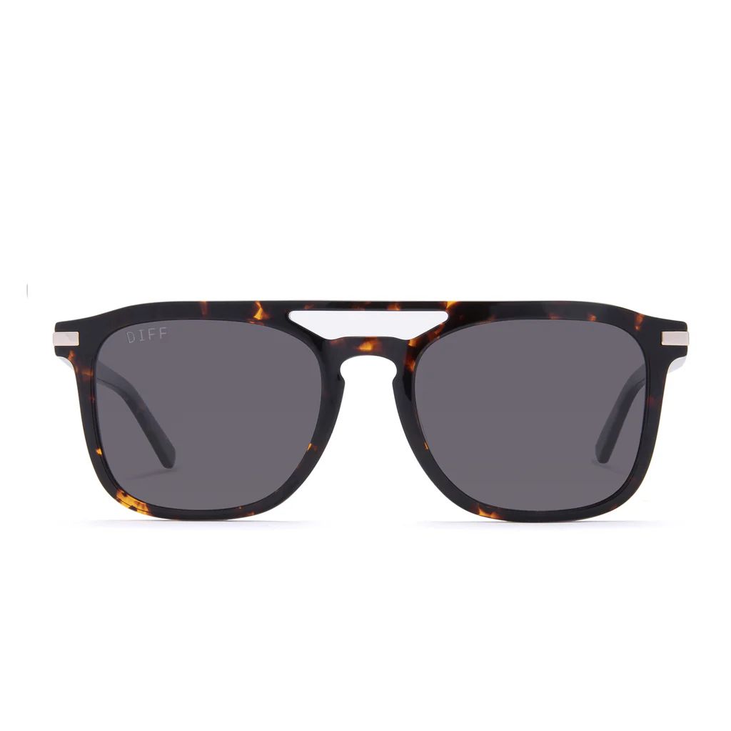 COLOR: dark tortoise   brown gradient sunglasses | DIFF Eyewear