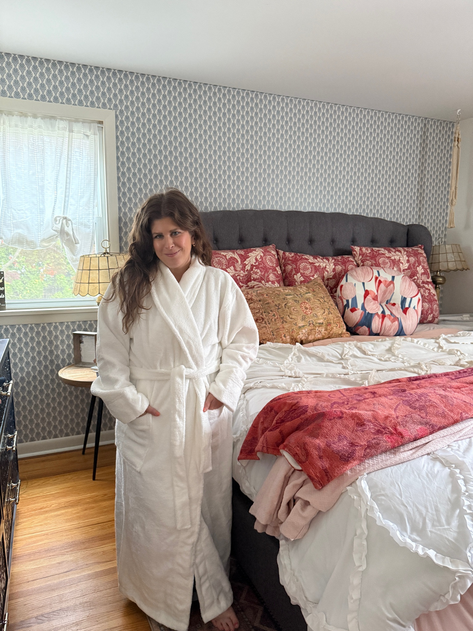 This Luxome robe is so soft & luxurious! It’s on sale for $100!!!! It’s the perfect robe to gift someone or yourself!



#LTKGiftGuide #LTKCyberWeek #LTKHoliday