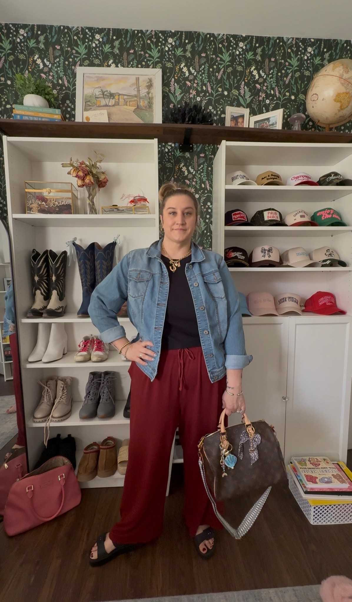 #Datenight #outfit Going to check out mattresses and then to Longhorn. 🤠

#LTKPlusSize #LTKFindsUnder50