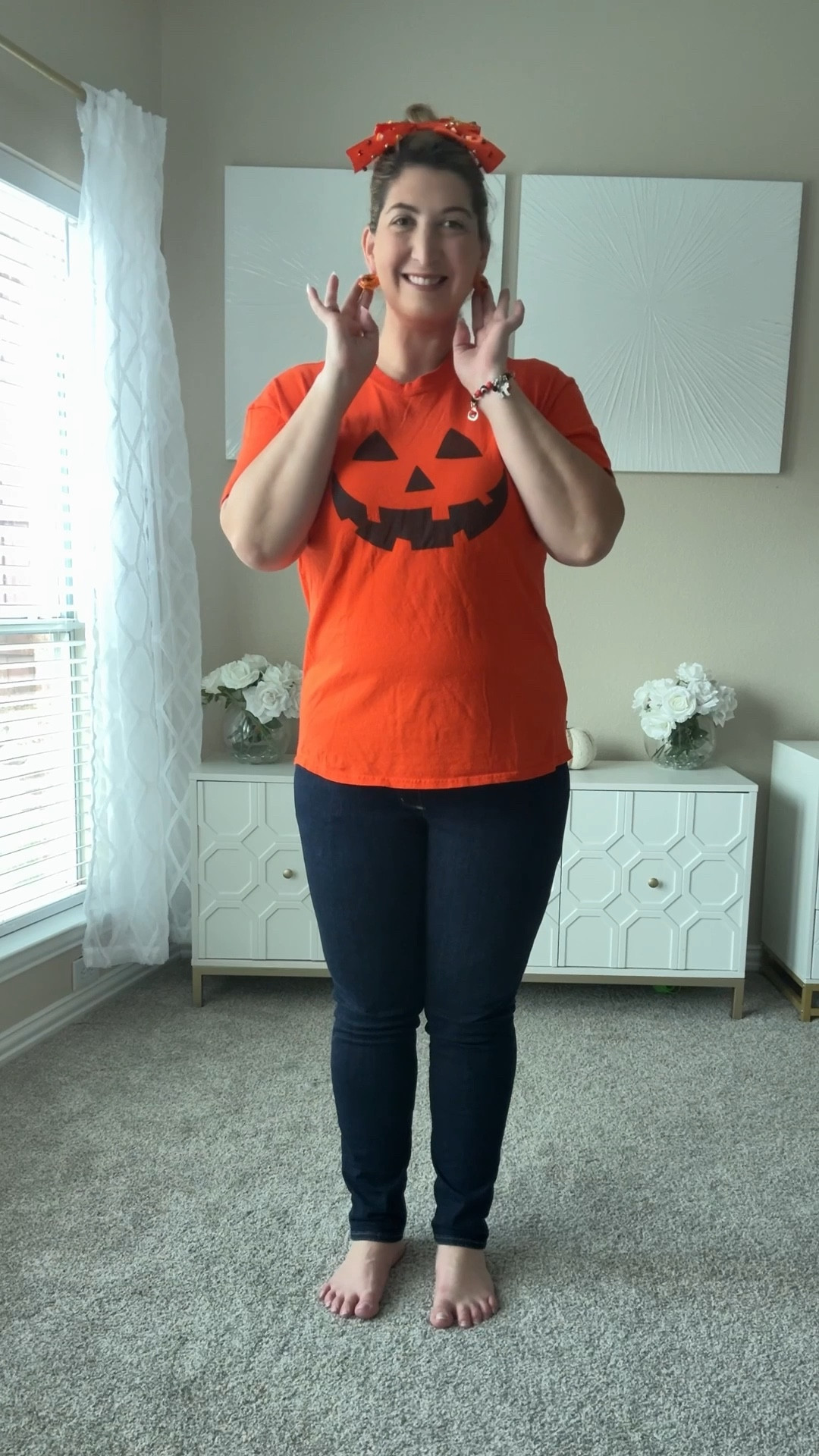 Last-Minute Halloween Outfit Ideas 👻 Fast-Shipping Amazon Finds

Need a quick Halloween look? 🎃
These easy outfits come together with Amazon finds festive tees, rhinestone headbands, and cute earrings that instantly make your outfit Halloween-ready 👻

✨ Outfit inspo:
	1.	Pumpkin tee + candy corn headband
	2.	Black “boo” headband + ghost earrings
	3.	Hair bows + light-up earrings

last minute Halloween outfit, Halloween shirt ideas, Halloween accessories, fast shipping Halloween, boo headband, ghost earrings, Amazon Halloween finds, plus size midsize, glow-in-the-dark earrings, light up earrings 

#LTKFindsUnder50 #LTKStyleTip #LTKHalloween