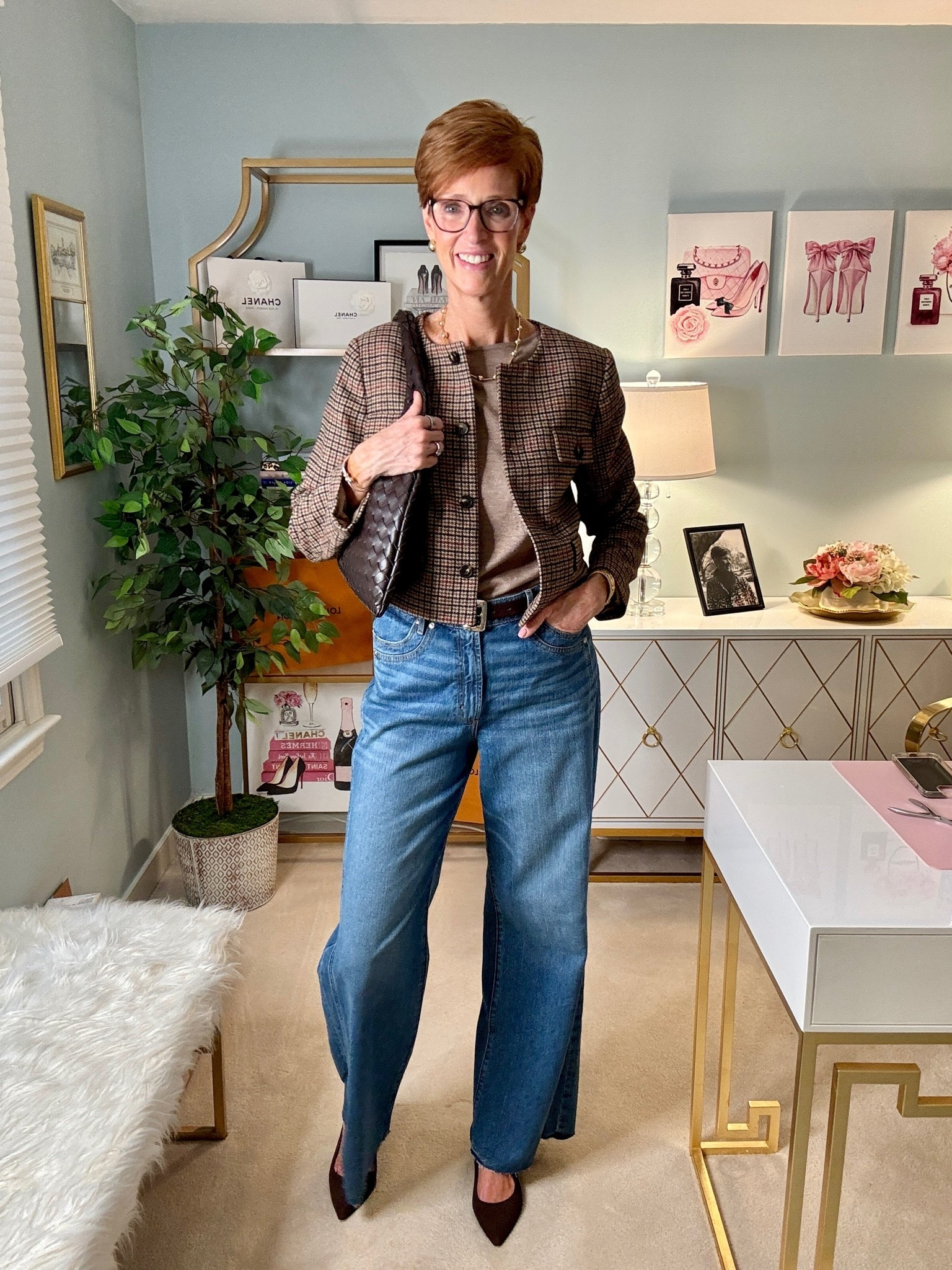 If jeans are basically your everyday uniform, the outfit doesn’t have to feel basic.

Want the links? Like, Follow & Comment and I’ll send links right to your DM.

I’m 56, 6'1", work from home, and wear jeans more days than not. One of my favorite ways to make them feel more polished is also one of the easiest: start with a simple top and jeans, then add one structured layer.

For this fall outfit, a cropped houndstooth jacket, pointed-toe shoes and a structured bag take everyday wide-leg jeans somewhere completely different—still comfortable and wearable, just much more pulled together.

This is the kind of timeless, classic everyday style I share here, including plenty of tall-friendly finds for women who need those extra inches.

Save this one for the next time your jeans feel boring, send it to your jeans-every-day friend, and follow for more real-life outfit ideas for women 40+.

What do you reach for most with jeans: blazer, cardigan or jacket?

#ClassicStyle #FallOutfitIdeas #StyleOver40 #TallWomenStyle

#LTKootd #LTKOver40 #LTKTall