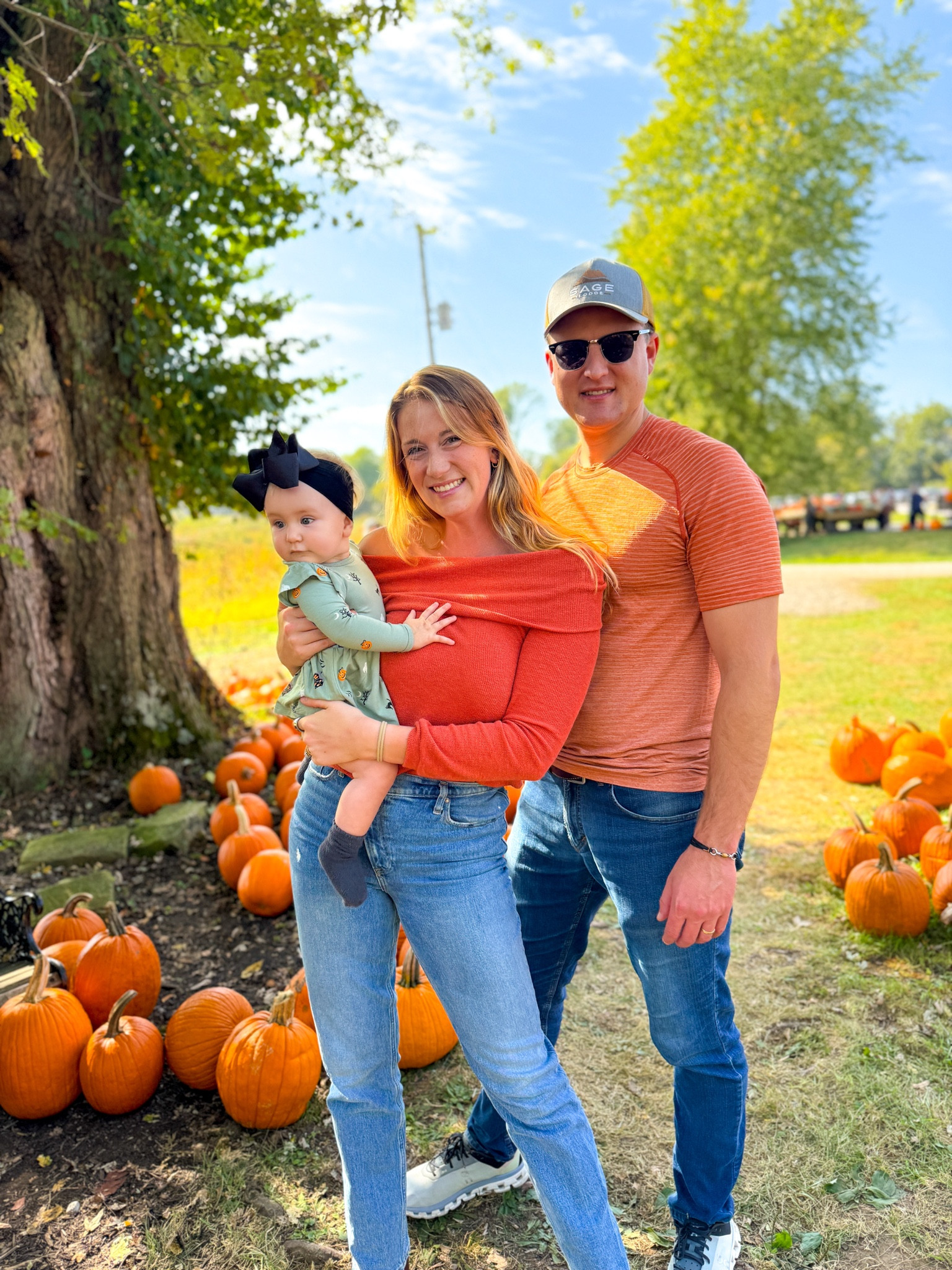 a pumpkin patch, hayride, and my entire heart 🧡

This off the shoulder sweater is out of stock but linked similar options!

#LTKFamily #LTKHalloween #LTKBaby