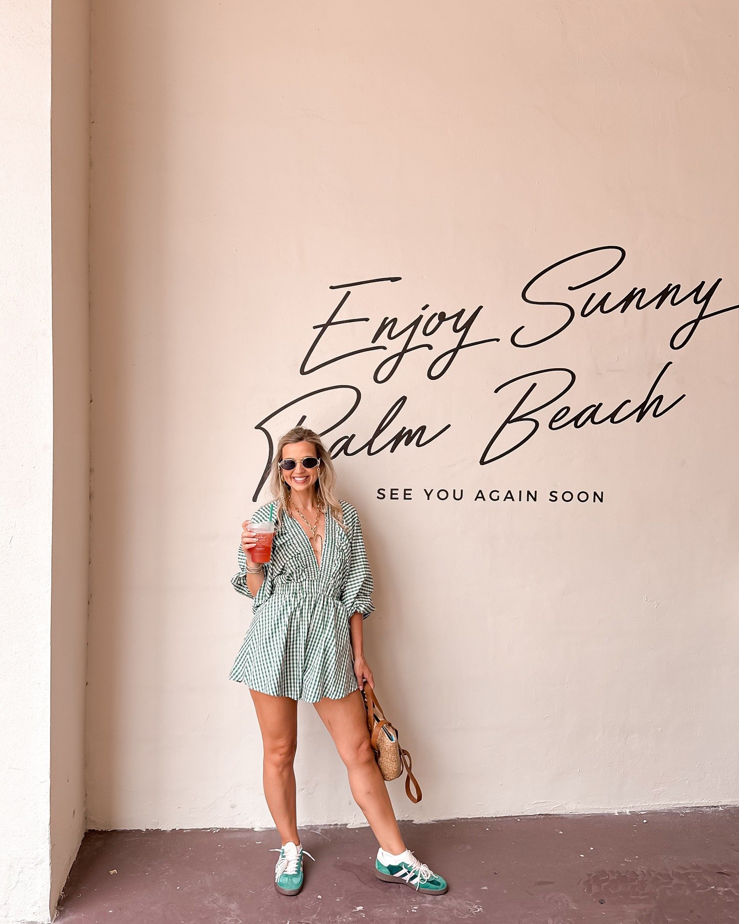 Summer girl in Palm Beach 🌴🕶️ bye for now but be back soon 💕
•
•
Outfit details are always on my LTK 🛍️ 🫶🏽
•
•
•
#travelingram #summergirl 
#beachvacation #beachvibes #instatravel #palmbeach #summervacation #vacationdestinations #pinkdestinations #pinkpalmbeach #pinkairbnb #travelwithme #palmbeachfl
#letsgosomewhere #takemethere #girlsborntotravel #lifewelltravelled #visualcrush  #girlslovetravel #exploremore #letsgosomewhere #posttheordinary #takemethere