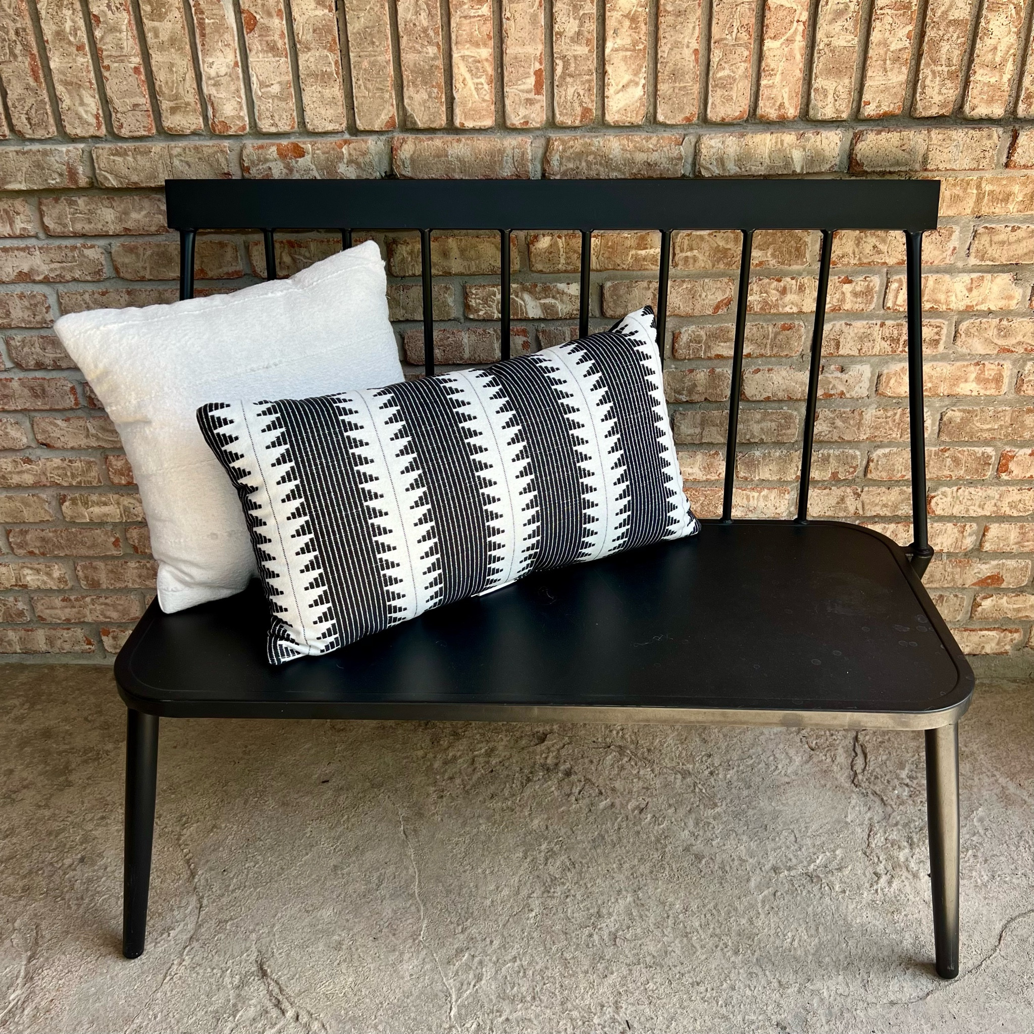 This metal outdoor bench is weather-proof & rust-proof! I’ve had it outside for a few years and it still looks new!
Porch, bench, outside, seating, Target, affordable 

#LTKhome #LTKSeasonal