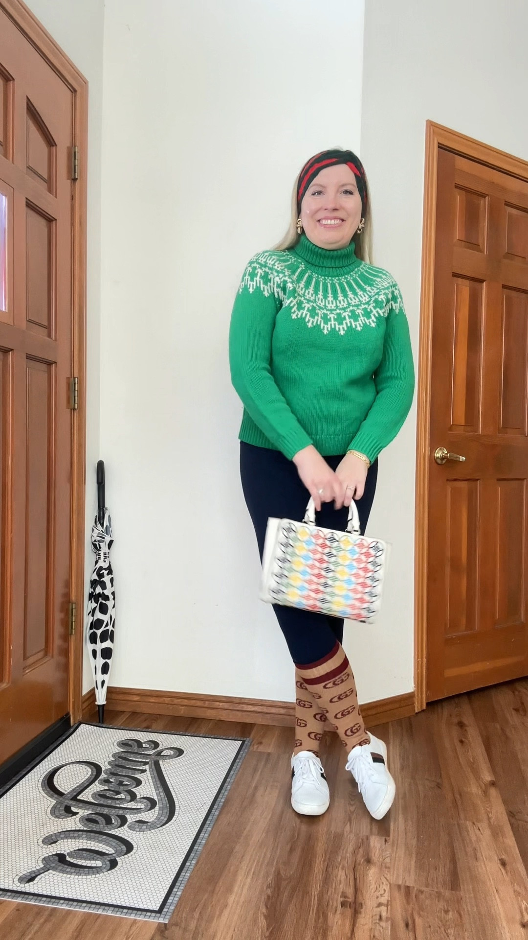 Après - Look 11
A curated style series 

Anyone who knew me way back in the day knows that I used to love wearing tall socks on full display. For a bit of time I pretended that it had never happened because I felt like it had been cringe and I just didn’t realize… but now I know that the cringe is in the eye of the beholder and I don’t have time for that dumb shit. I will wear what I like. 👍 

This capsule is a fun exploration of Apres-ski-coded fashion repurposed for general winter moments, regardless of where you are. While I was born in Denver, and have spent most of my life living here, I have never skied. I never plan to ski. I do not want to ski. There is a joke amongst some communities here that you know the true locals based on who DOESN’T ski. I do, however, love a retro winter aesthetic, so this series is my tribute to being too busy doing other things to ever ski. So less “Après” and more “en lieu” I suppose. ⛷️ 💕 

Sweater - Tory Burch
Leggings - Lululemon 
Socks - Gucci
Shoes - Lauren Ralph Lauren
Bag - Tory Burch
Ear warmer - Gucci
Earrings - Oscar de la Renta 
Bracelet & Rings - Rocksbox

#LTKootd #LTKTall

Comment SHOP below to receive a DM with the link to this post on my LTK ⬇ https://liketk.it/5QNvZ #ltkseasonal

#LTKstyletip #LTKVideo #LTKSeasonal