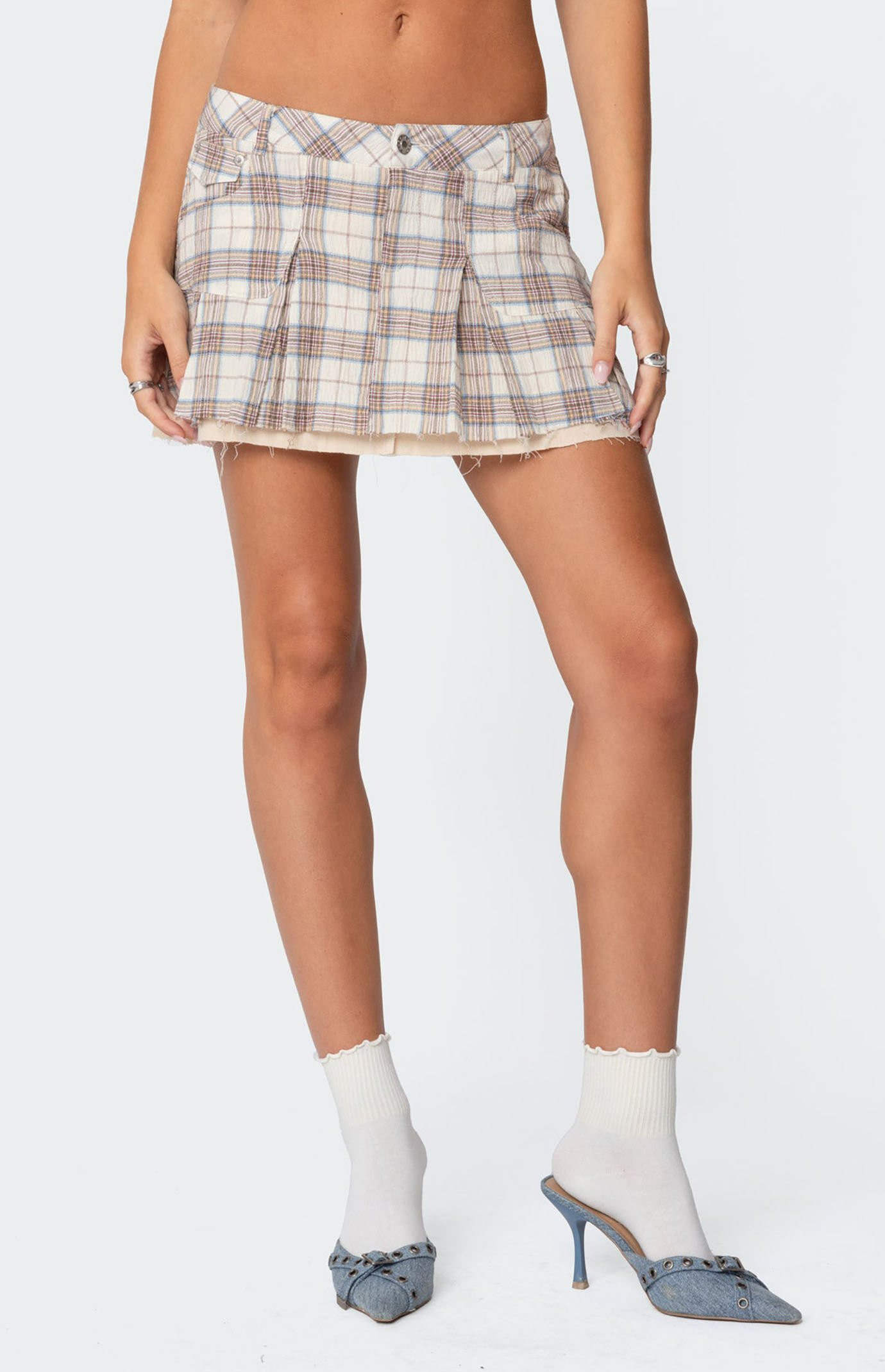 Edikted Women's Roni Plaid Pleated Mini Skirt in Beige - Size Medium | PacSun