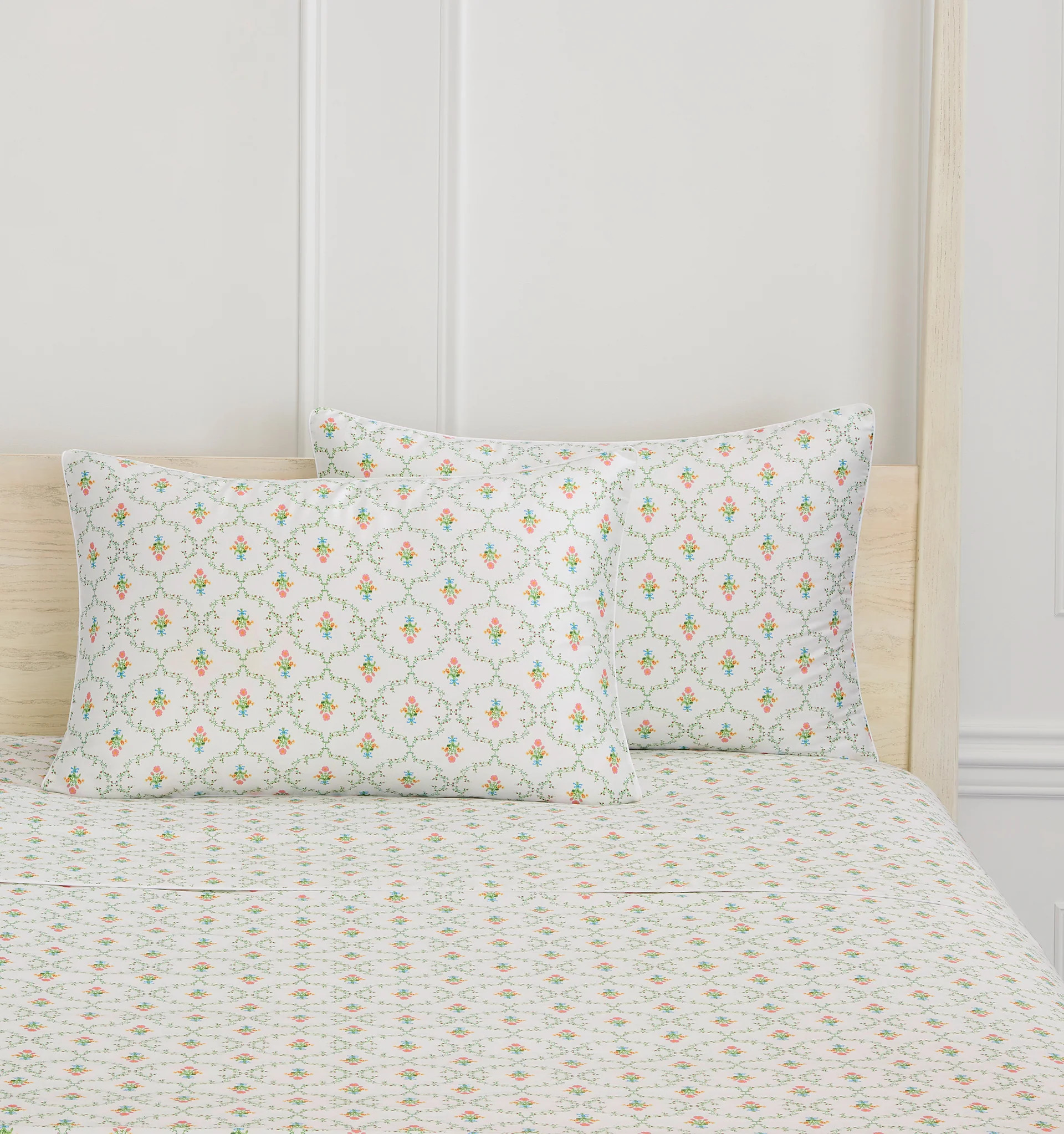 The Pillowcase Set - Pastel Trellis | Hill House Home US