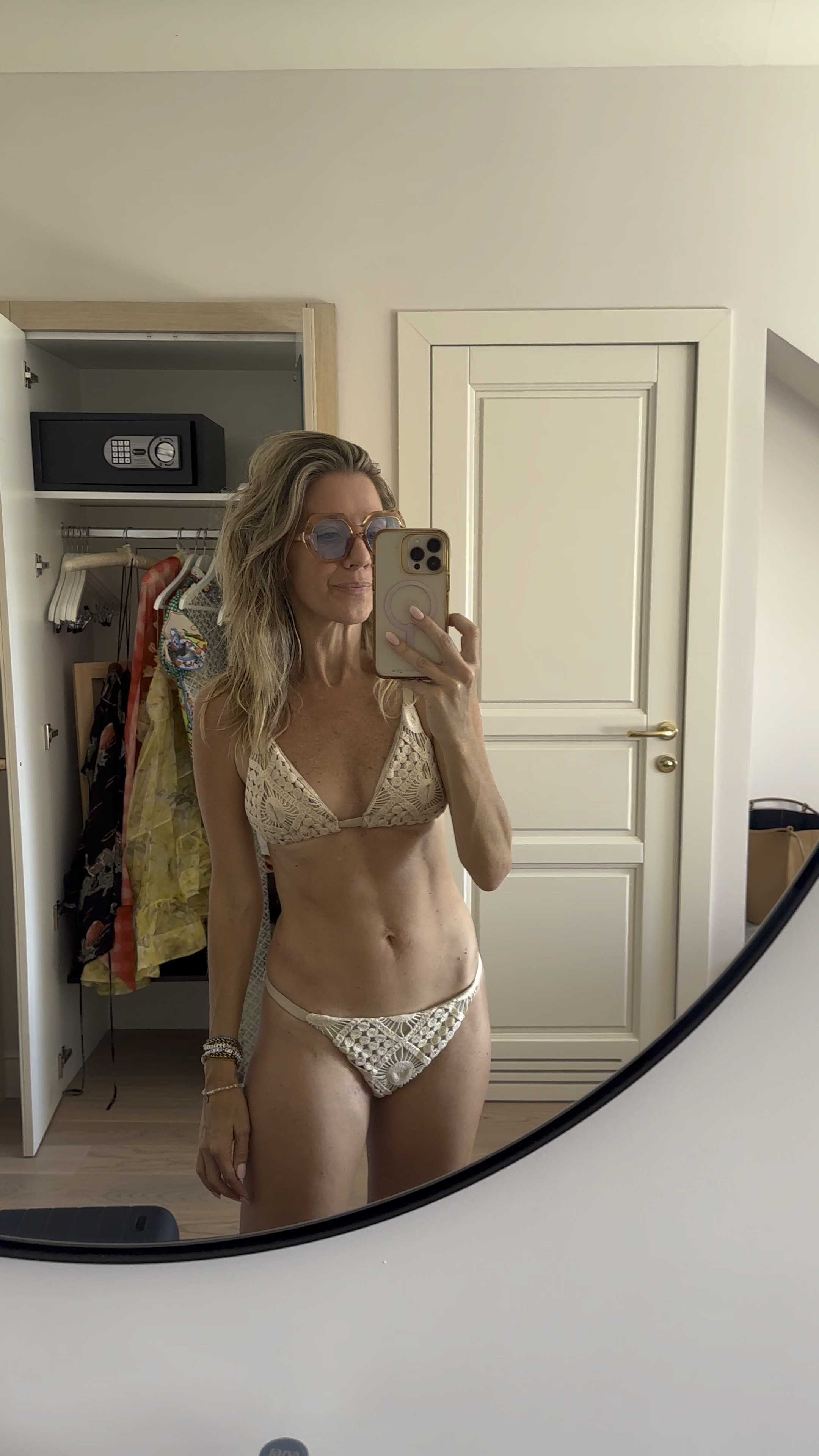 The crocheted bikini 👙 to have for vacation

Small brand, impeccable quality, vacation style, small designer 

#LTKVideo #LTKSwim #LTKStyleTip