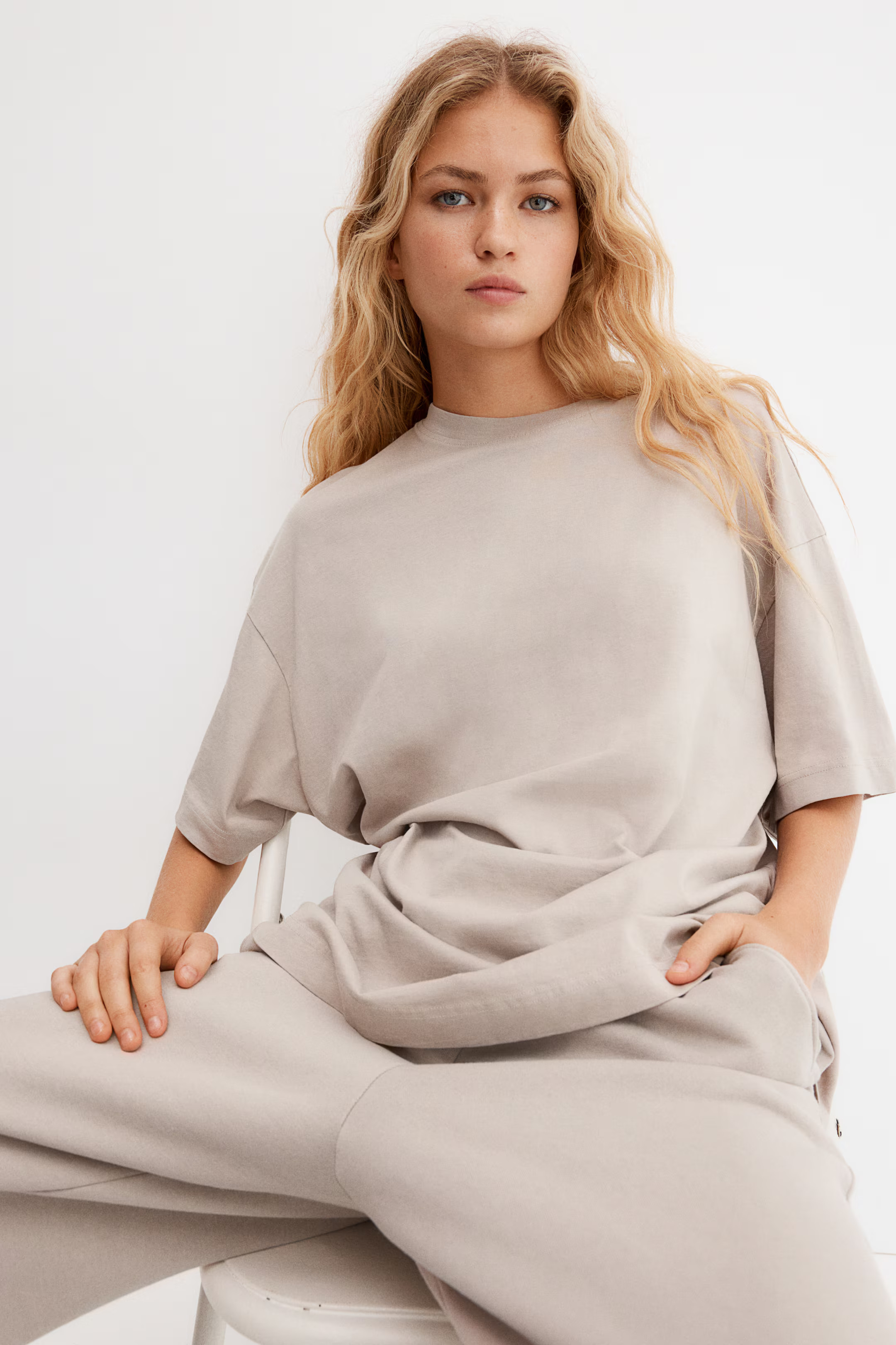 Oversized T-shirt | H&M (US + CA)