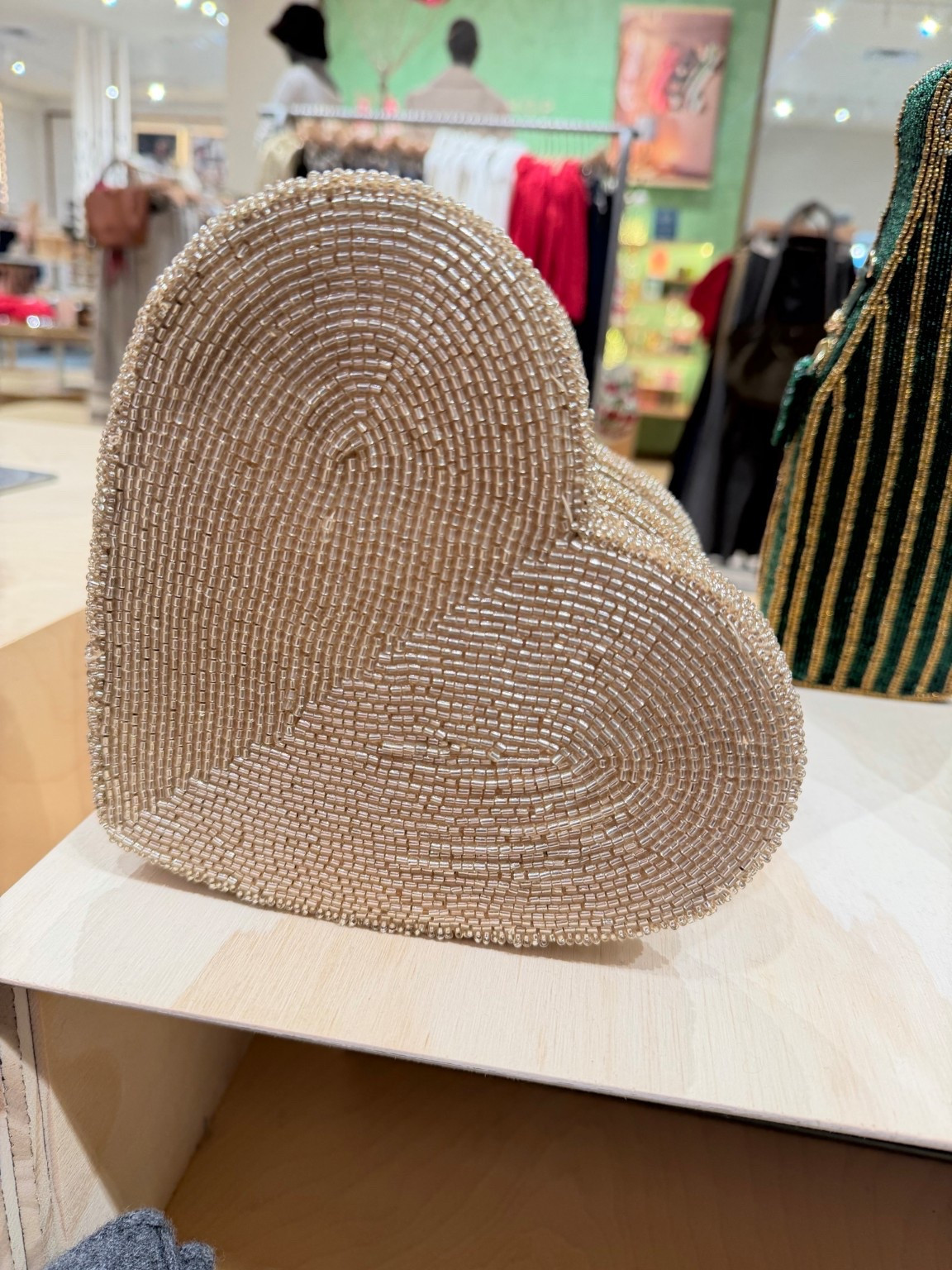 Statement holiday bag! Perfect to jazz up any outfit! 

#LTKHoliday #LTKFindsUnder100