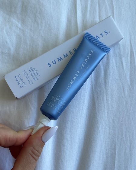 Looks like the @summerfridays Jet Lag Overnight Eye Serum  is sold out online BUT when you’re on the Sephora app or website — see if it’s available for “same day delivery” or “buy online and pickup in store” (which is how I was able to get my hands on it!)