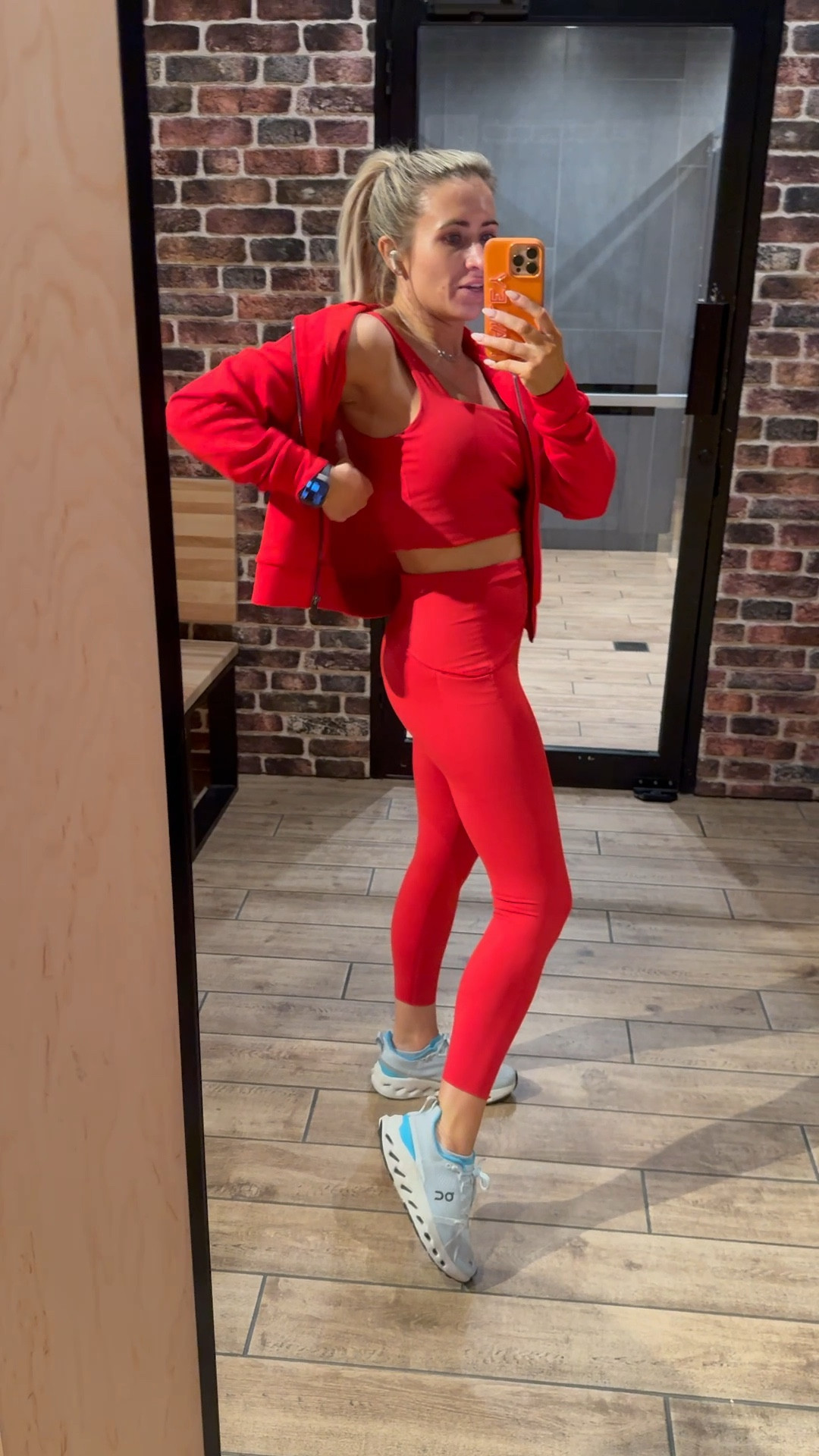 Workout day 34 of 2026. Wearing a @Spanx set in the classic Spanx Red color 

Sizing 👉🏻 SMALL I’m 5’4 | 120 lbs | 32C | 25” Waist | Typically a Small 

#LTKselfcare #LTKActive #LTKfitnessgoals