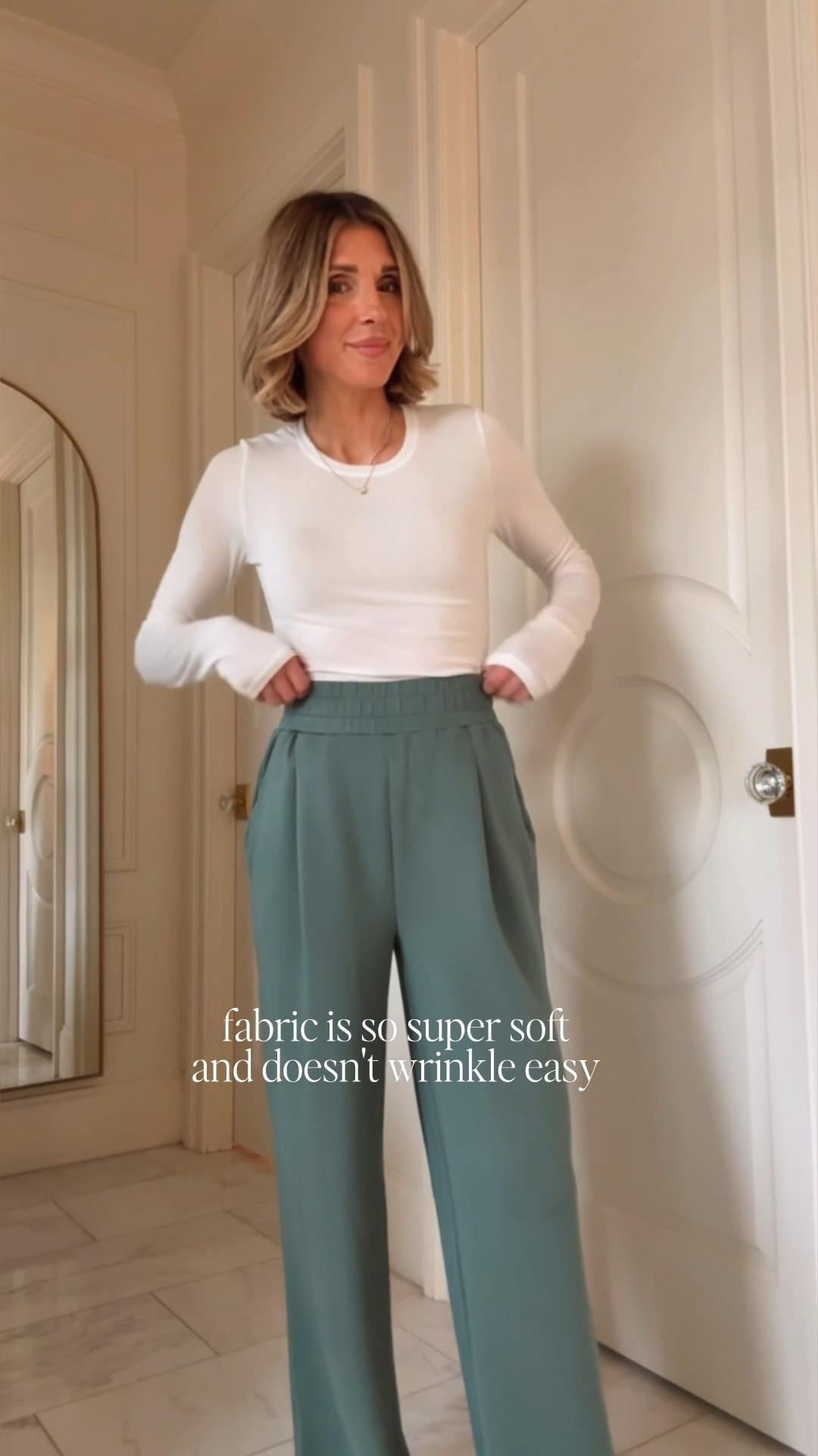 Airport outfit, travel outfit wearing size xs 