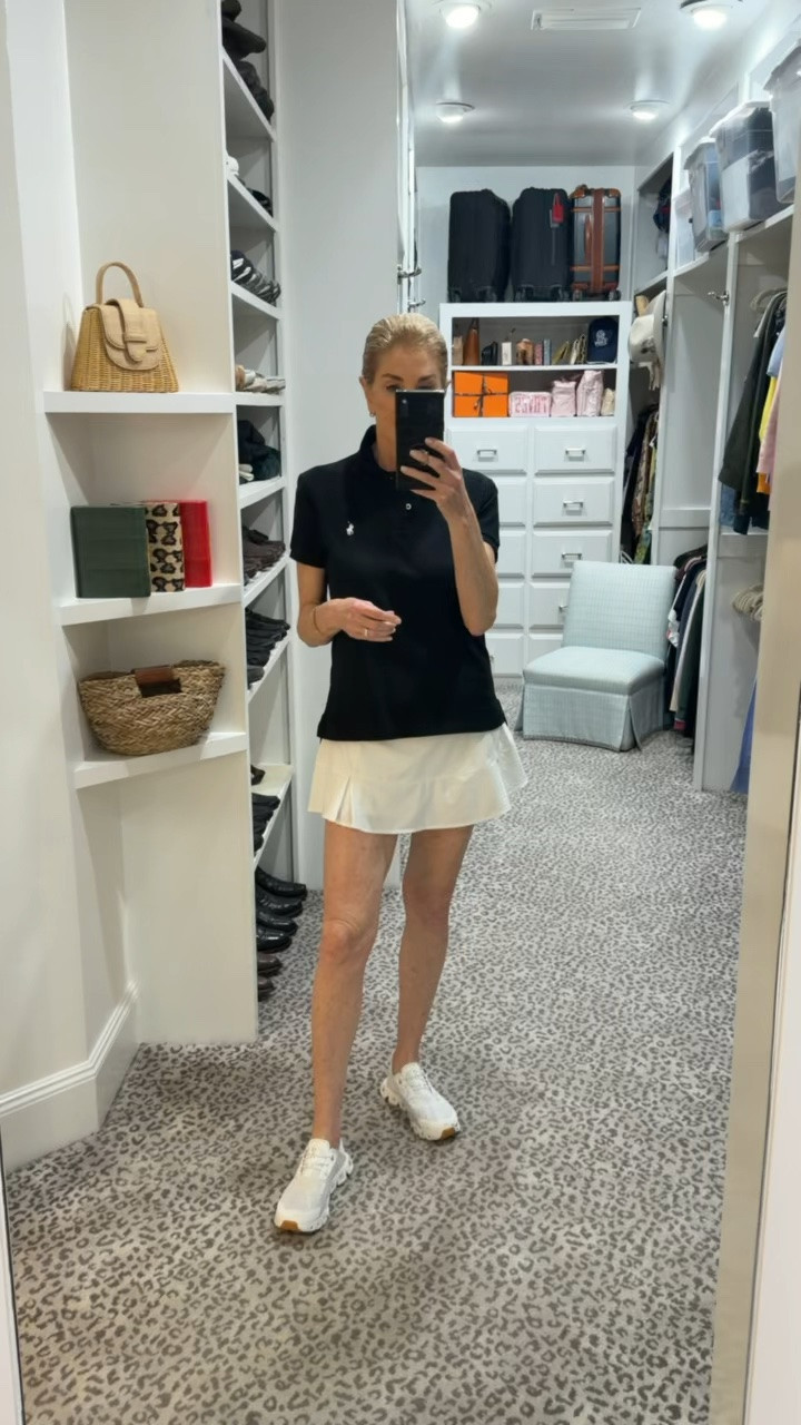 Today’s athleisure prep style. Fit TTS

#LTKootd #LTKOver40 #LTKActive