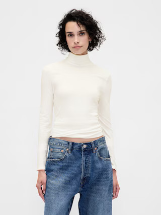 Featherweight Turtleneck | Gap (US)