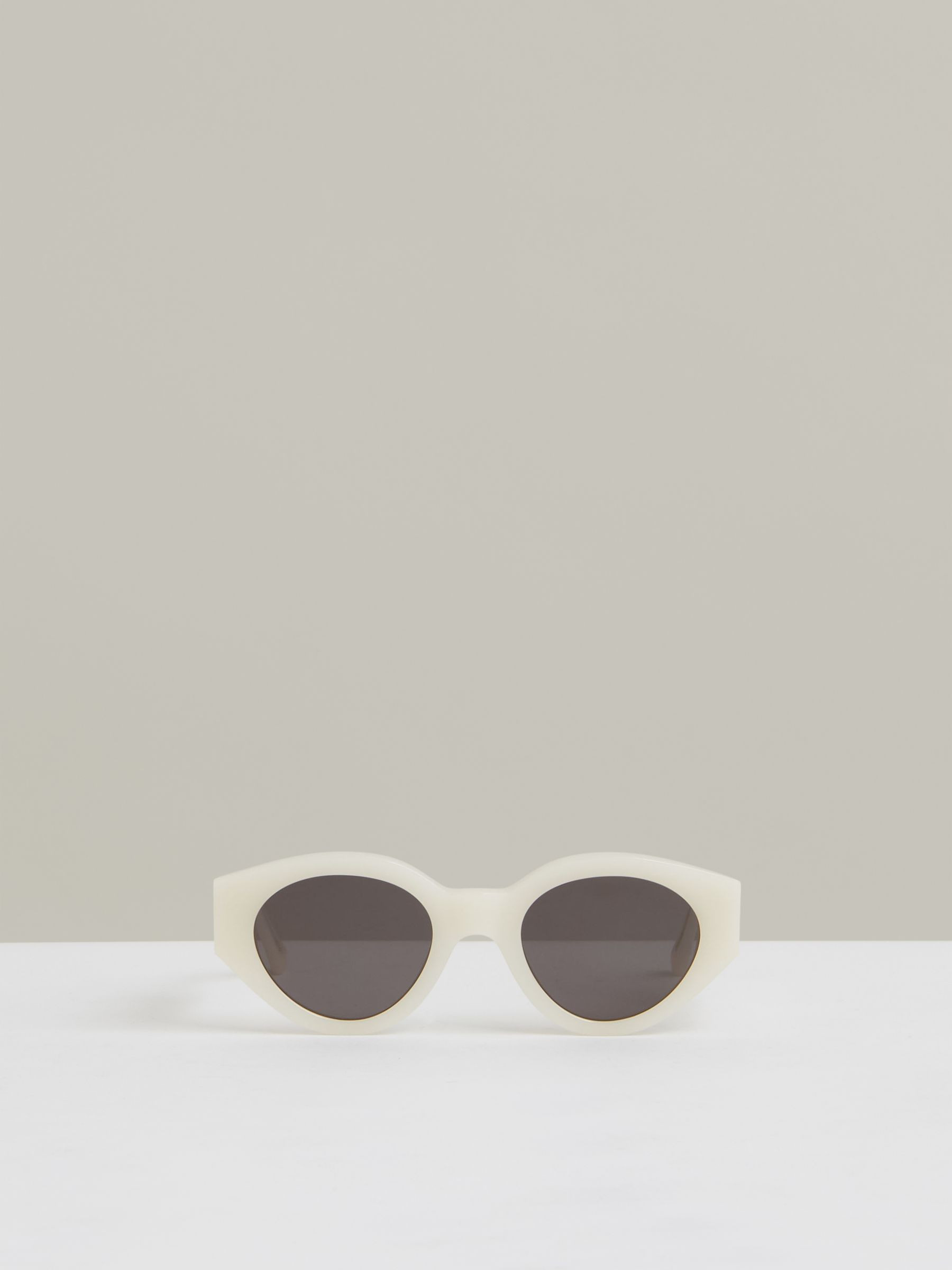 Monokel Eyewear Oval Sunglasses in Pearl Cream | Reiss UK