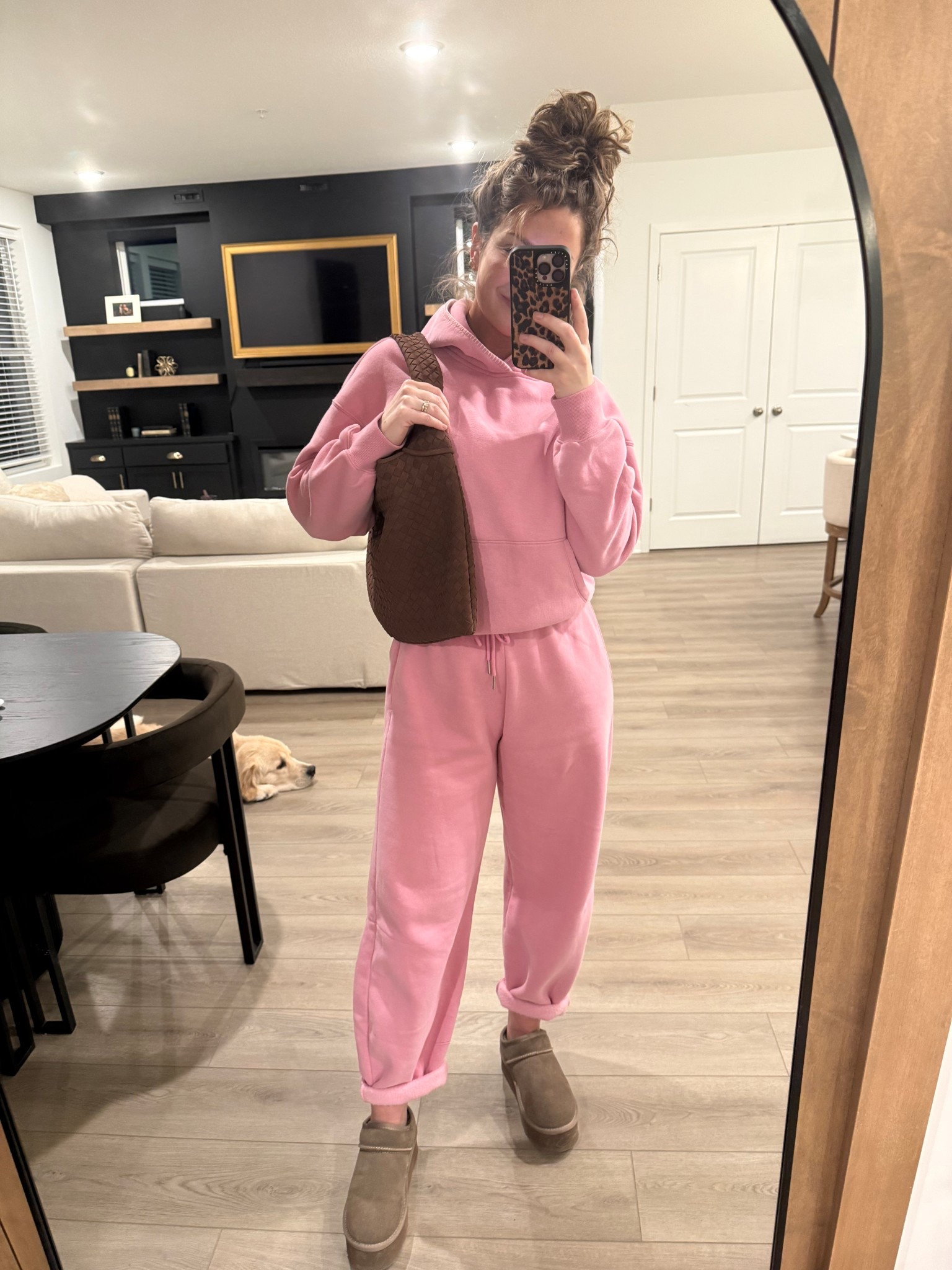 A cozy OOTD 💗 Obsessed with this set, especially for Valentine’s Day 💌 #abercrombie #amazon

#LTKootd #LTKValentine