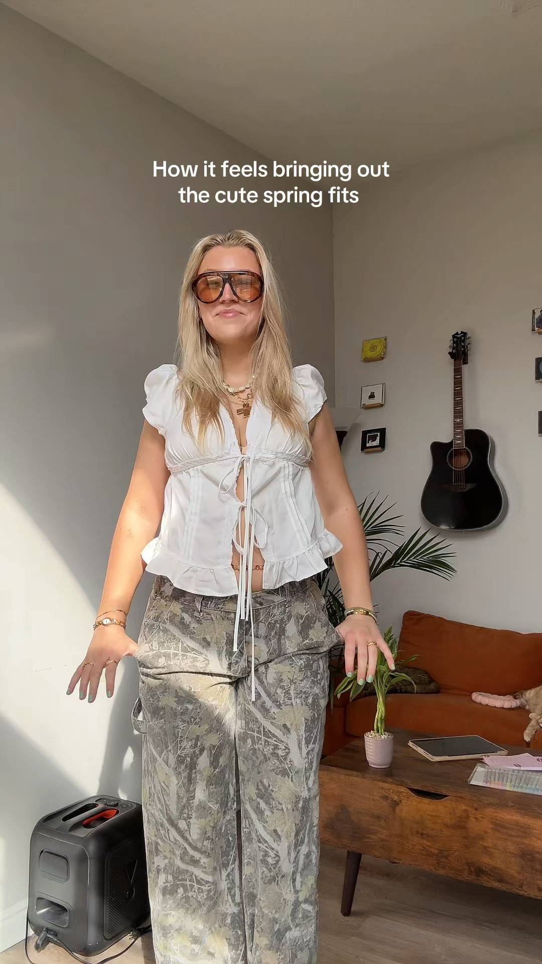 Obsessed with these pants 

#LTKSpringSale #LTKdayinmylife