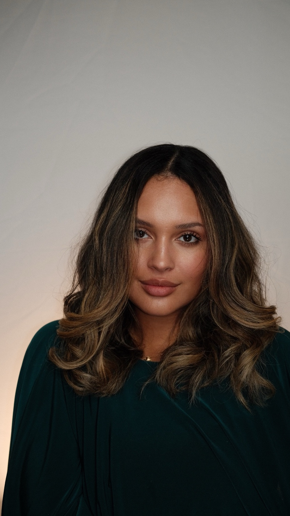 soft effortless curls the perfect hair style for all the holiday parties! I used the Hot Tools 24k gold curling iron to accomplish this look! On sale for Black Friday 🎉

 #HotToolsPartner and #TheGoldStandard, #HotTools #TheGoldenTouch #IconicCurls
@hottoolspro

#LTKHoliday #LTKGiftGuide #LTKSaleAlert