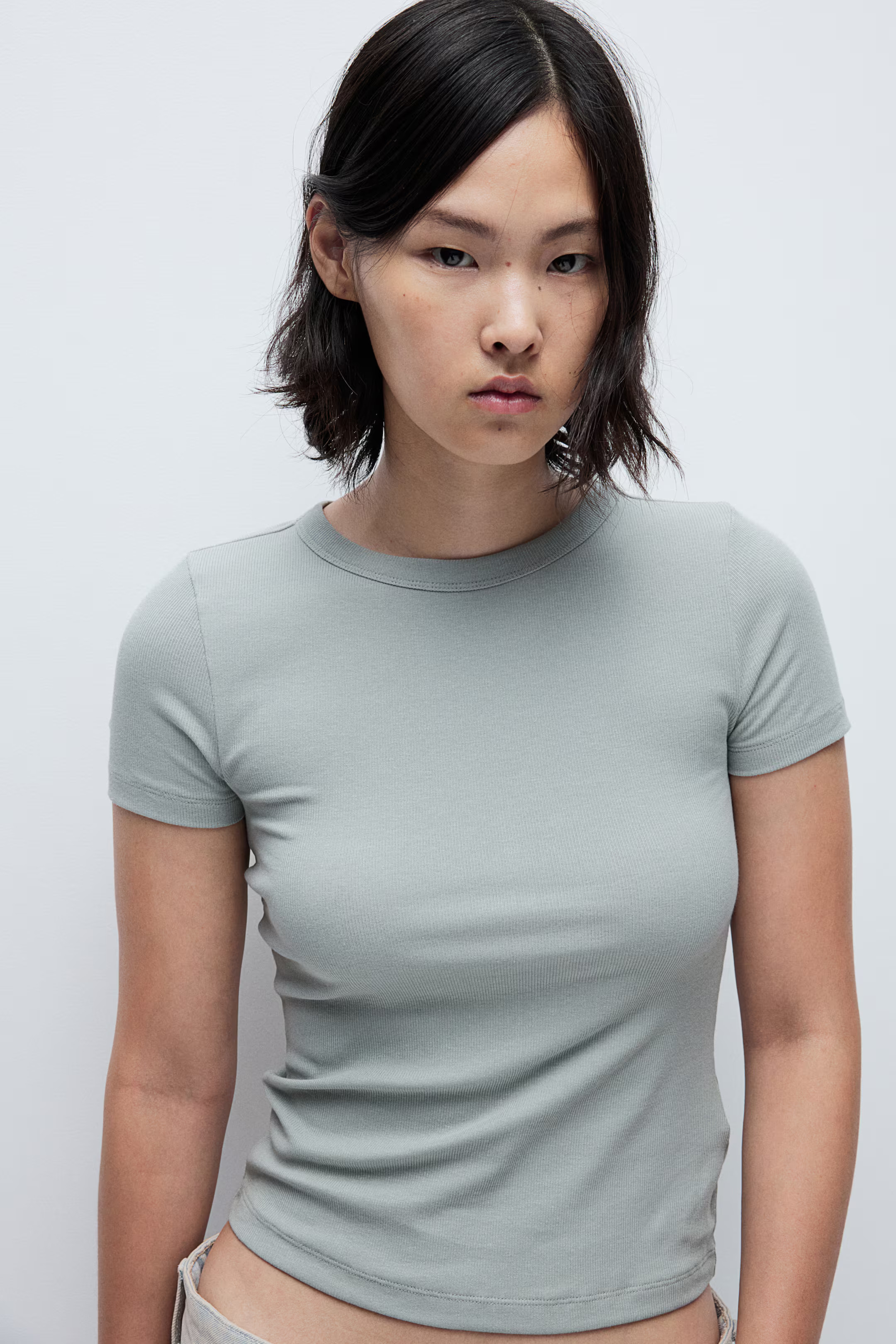 Geripptes T-Shirt - Helles Khakigrün - Ladies | H&M AT | H&M (DE, AT, CH, NL, FI)