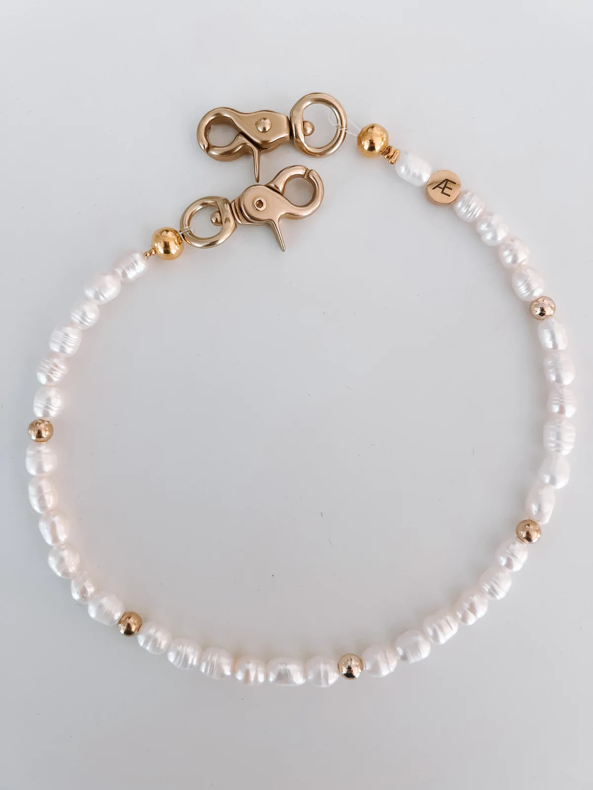 Pearl - Minimal | THE CAEP