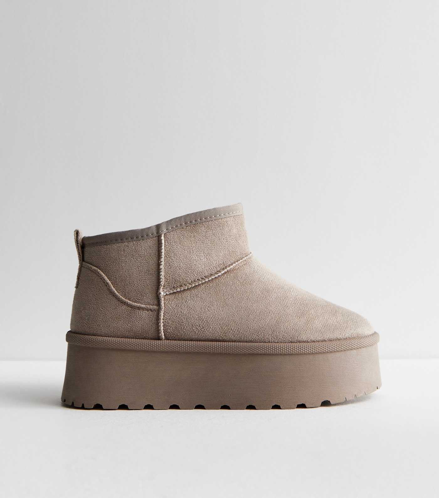 Truffle Grey Suedette Faux Fur Lined Flatform Slipper Boots | New Look | New Look (UK)