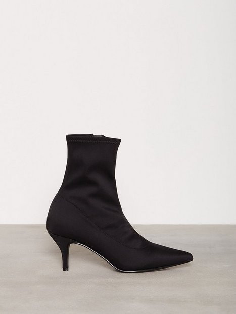 Stretchy Boot, NLY Shoes | Nelly SE