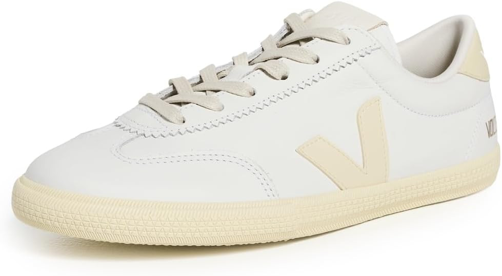 Veja Women's Volley Sneakers | Amazon (US)