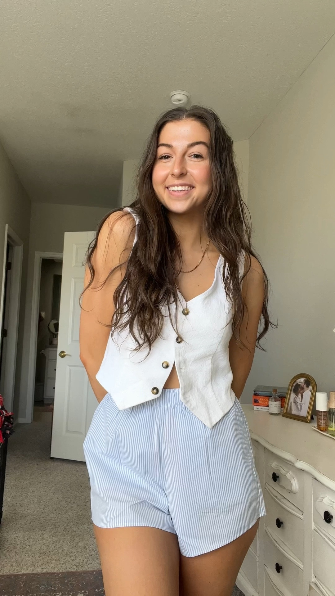 Summer pants/shorts 

#LTKstyletip #LTKfindsunder50 #LTKSeasonal