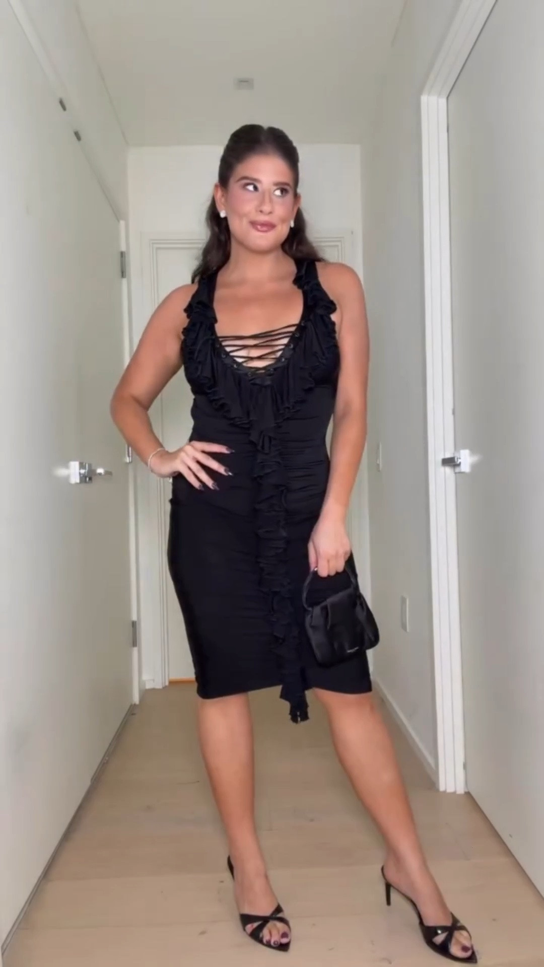 ootn! 🖤 linking similar to this dress.

black mini dress, chic evening look, outfit of the night, date night dress, black ruched dress

#LTKgrwm #LTKootd