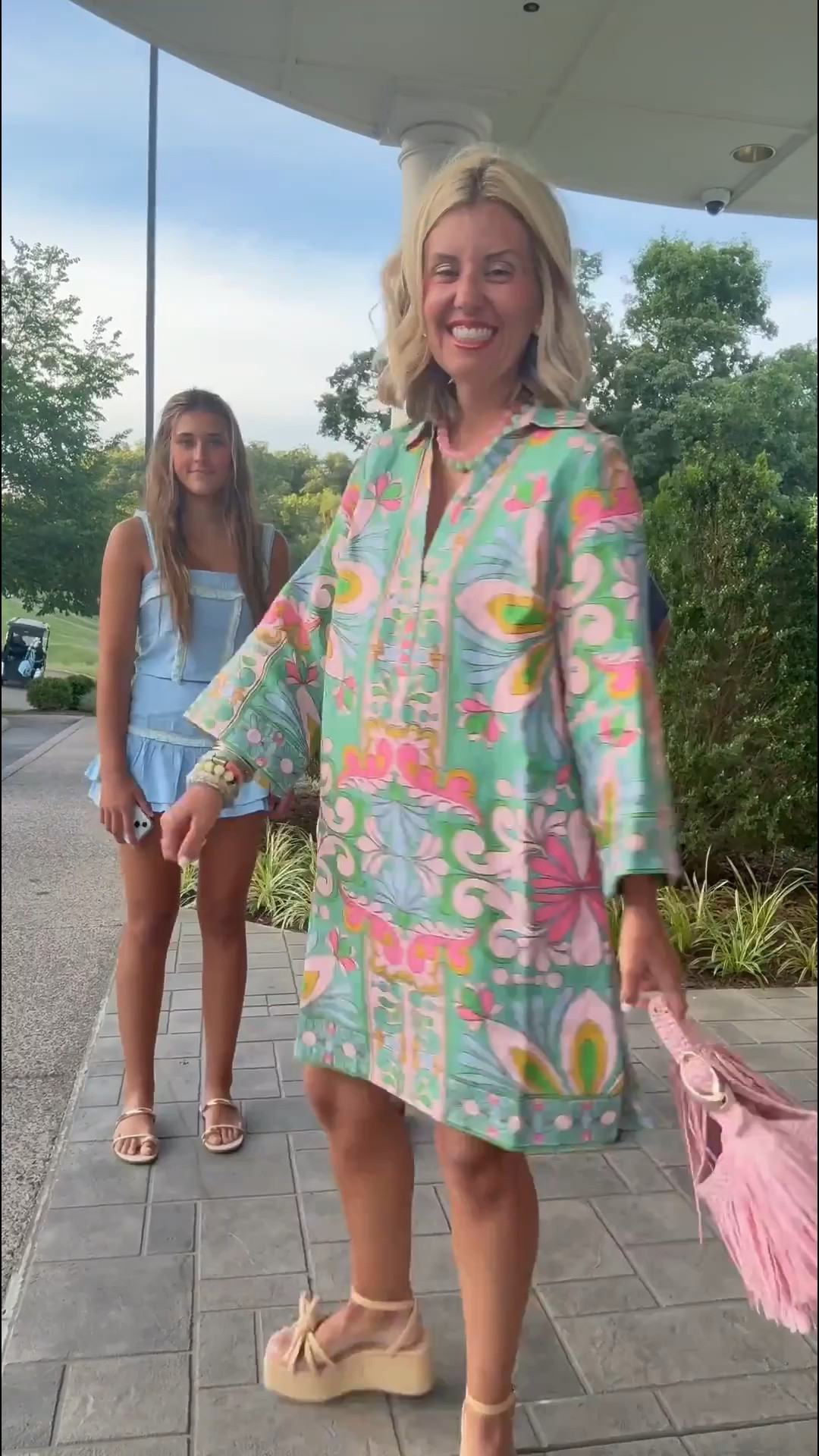 A little family fit check but missing big sis while she’s at camp!

MCs in m top, s skirt
I’m in size 2 dress, 8 shoes

Boden code- EY7H for 15% off
A+B code: Catherine20


#LTKootd #LTKdayinmylife #LTKKids