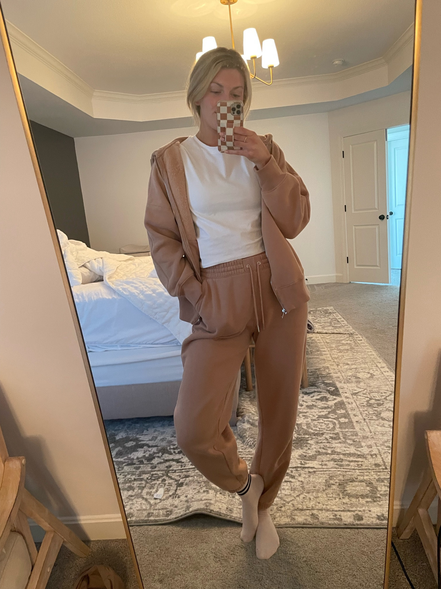 Abercrombie matching sweat suit. The best matching set. Work from home outfit. Size small! 

#LTKFind