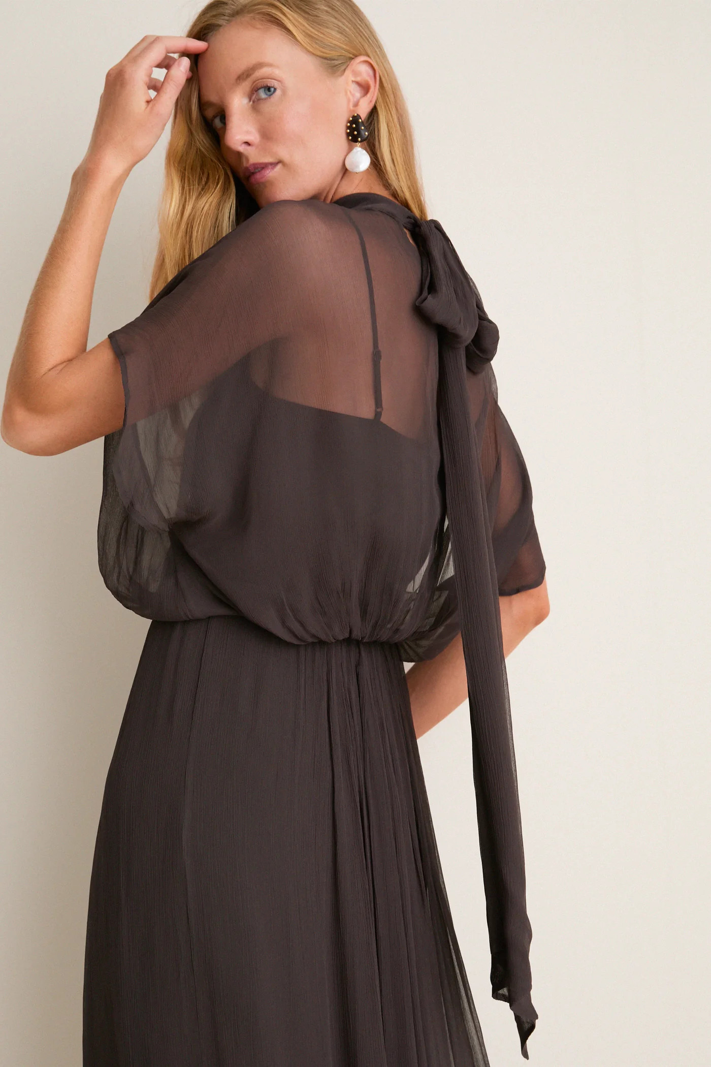 Earth Viviana Dress | Tuckernuck (US)