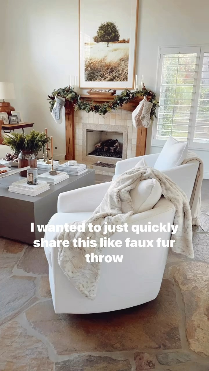 Love this white faux fur throw blanket. It’s so soft and would make a really nice gift this holiday season. 

#LTKHome #LTKHoliday #LTKFindsUnder50