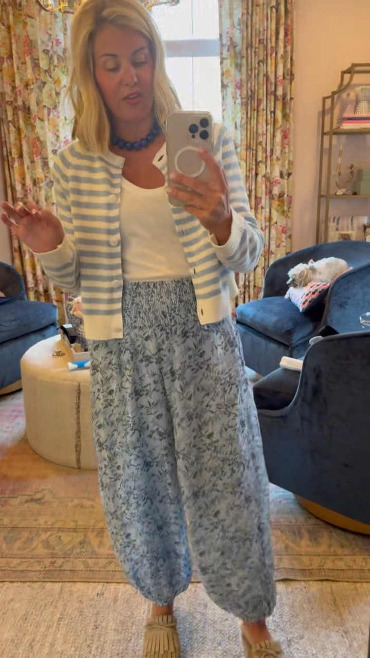 I’m styling these pants SO many ways! I’m completely obsessed with these new sandals. Y’all get ready, I will be wearing these a ton!
Cardigan - small
Tee & Pants - xs 
Sandal - 38

#LTKOver40 #LTKootd #LTKdayinmylife