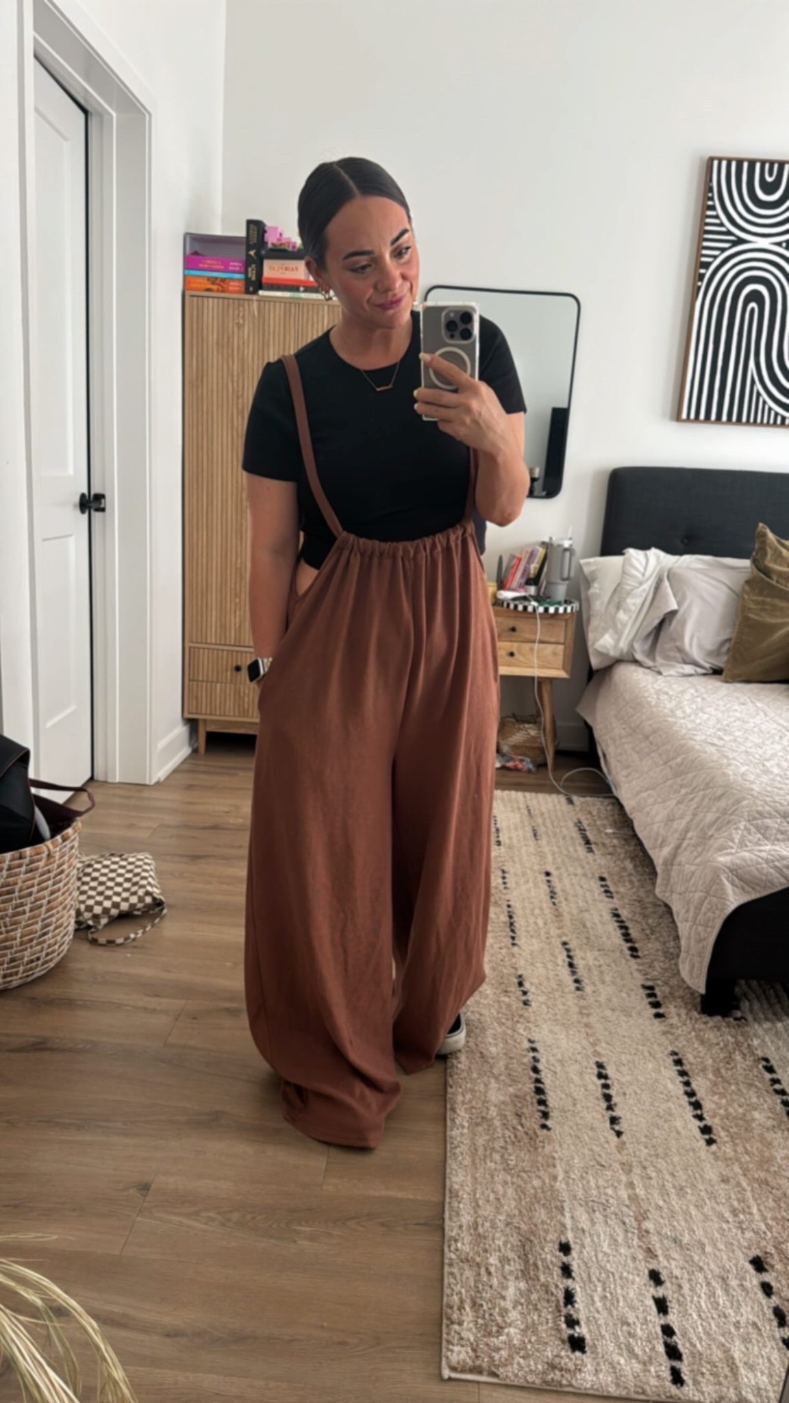 This jumper is amazing and so comfy! Can be worn in suspender style (shown here) or overall style. Straps tie in the back to make it fully customizable  

#LTKMidsize #LTKFindsUnder50 #LTKStyleTip