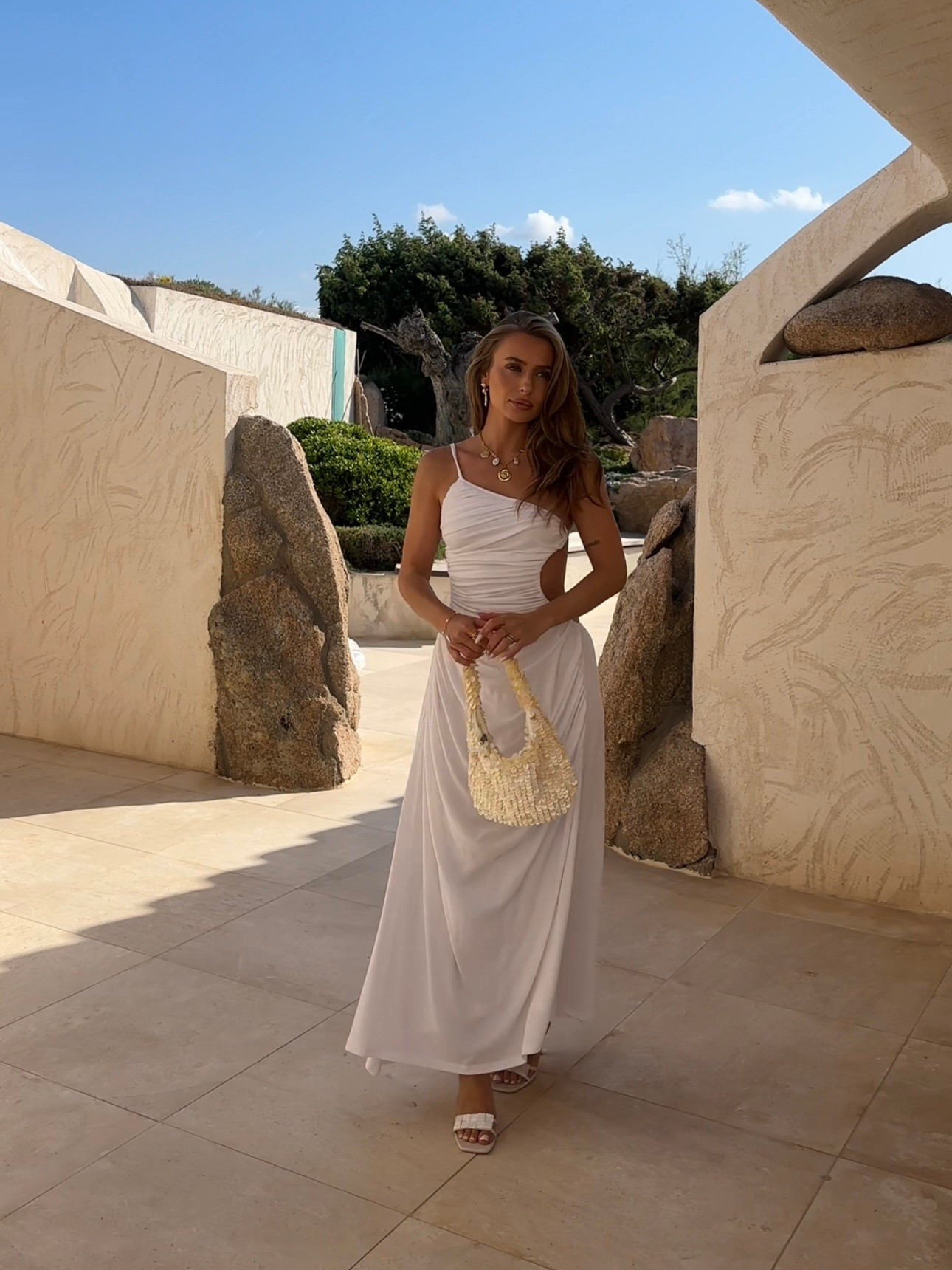 🤍🐚⭐️

Bag : sundiaries

#LTKkleider #LTKsummer #LTKeurope