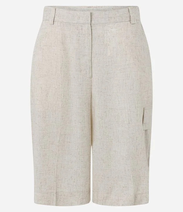 Bermuda em Viscolinho com Bolso e Lapela na Lateral Bege | Renner (BR)