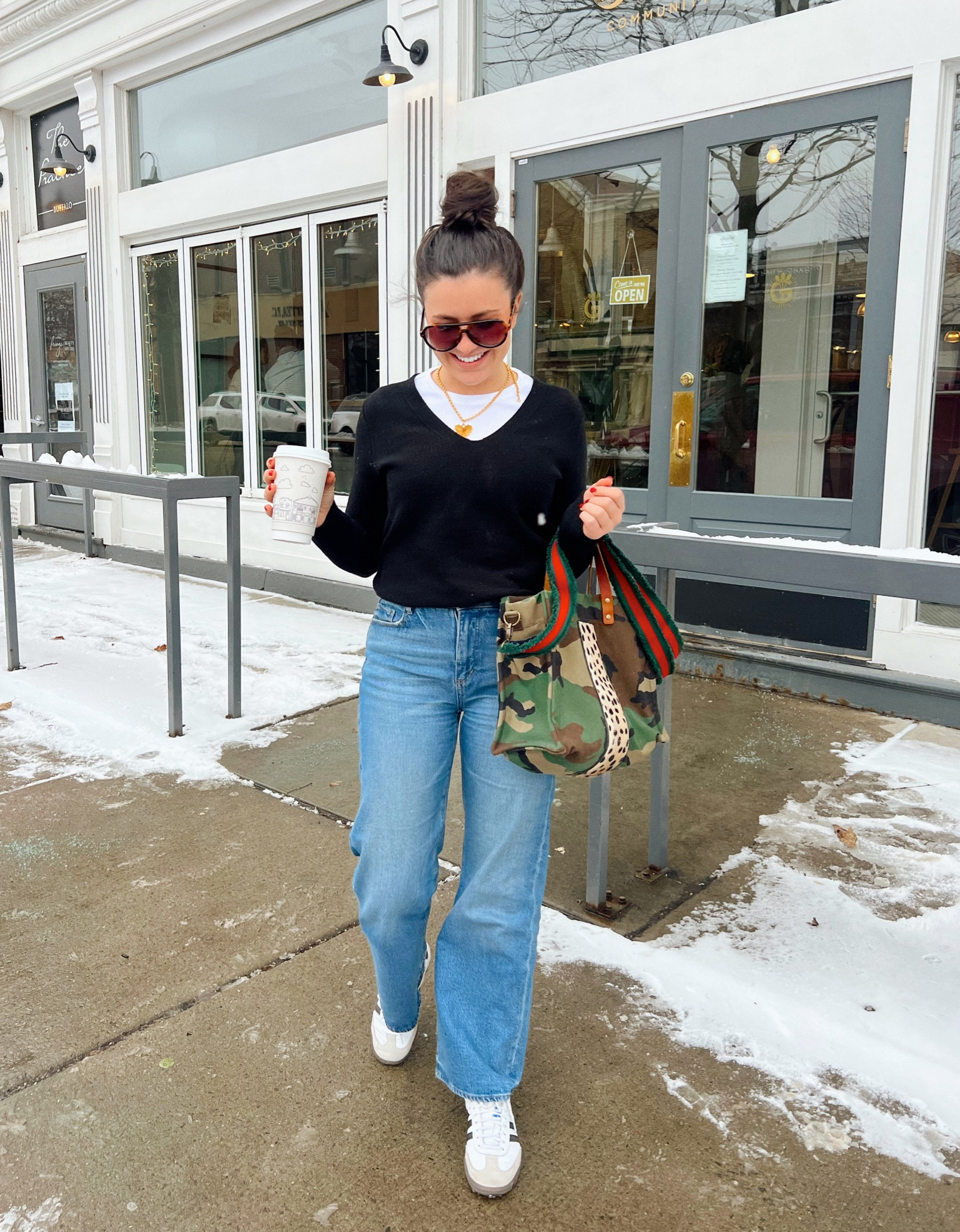 Cozy winter outfit ❤️

#LTKshoecrush #LTKSeasonal #LTKfindsunder100