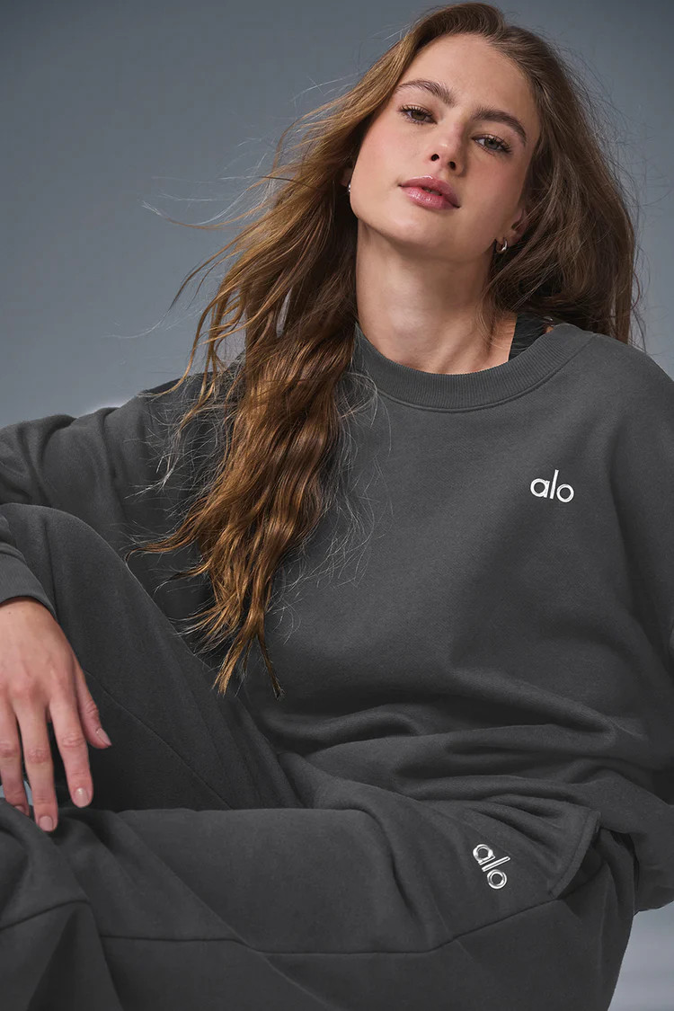 Accolade Crew Neck Pullover - Anthracite | Alo Yoga (US)