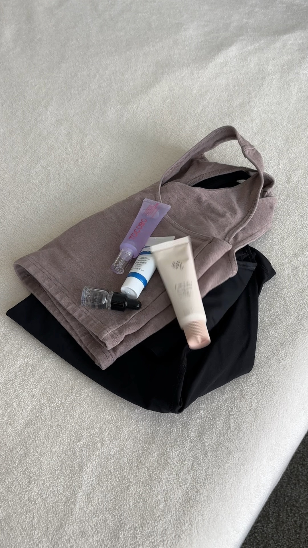 Even before a workout, I love to prep my skin with some basic skincare essentials! 

#LTKHome #LTKBeauty #LTKActive