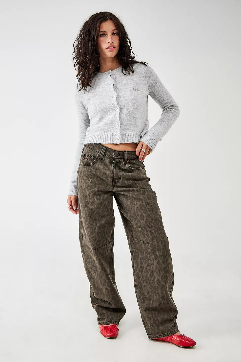 BDG Logan Boyfriend Leopard Print Jeans | Urban Outfitters UK