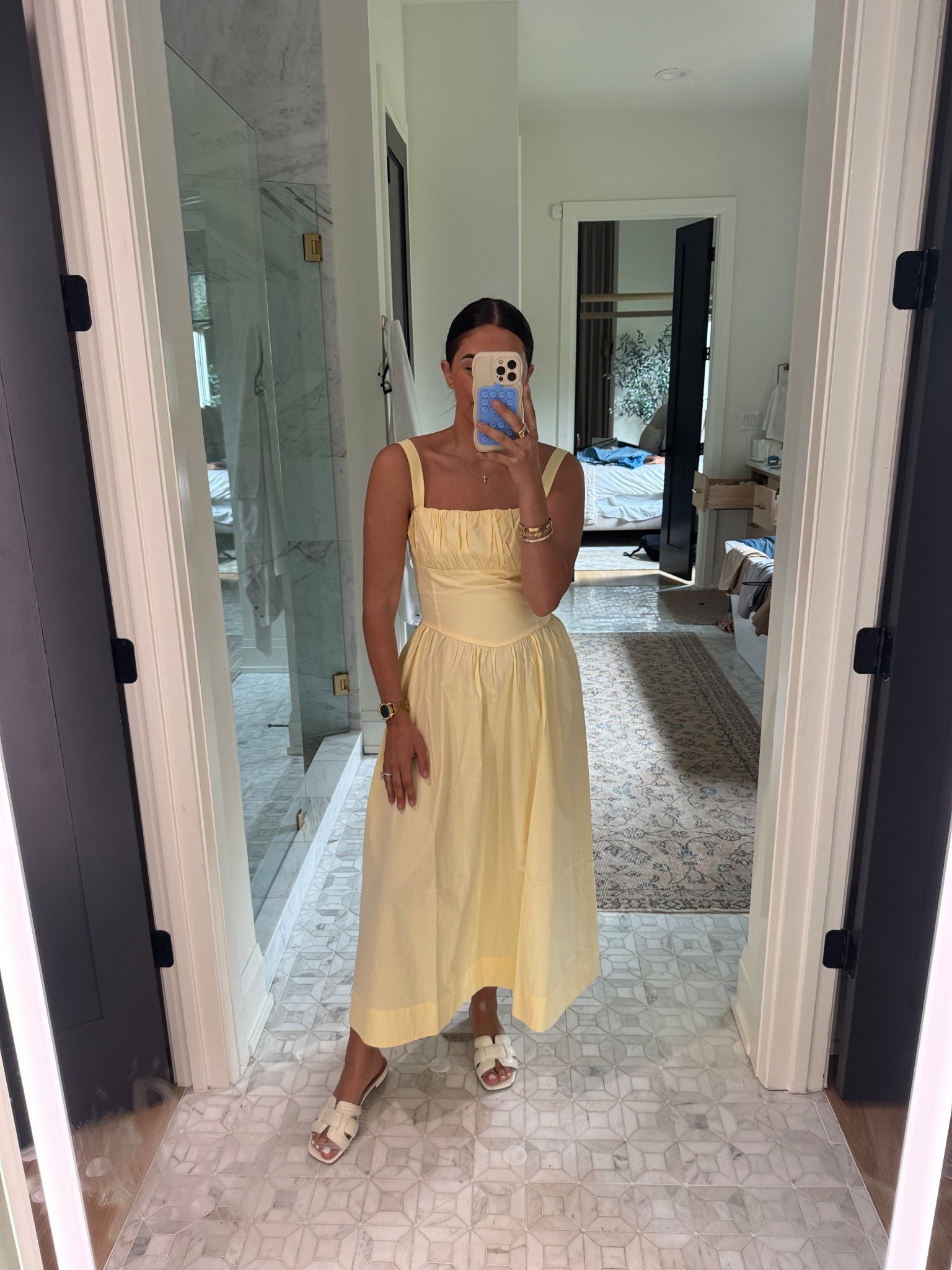 Dress: small
Code: dede20
Butter yellow everything!! This fit of this dress is flattering but still comfy