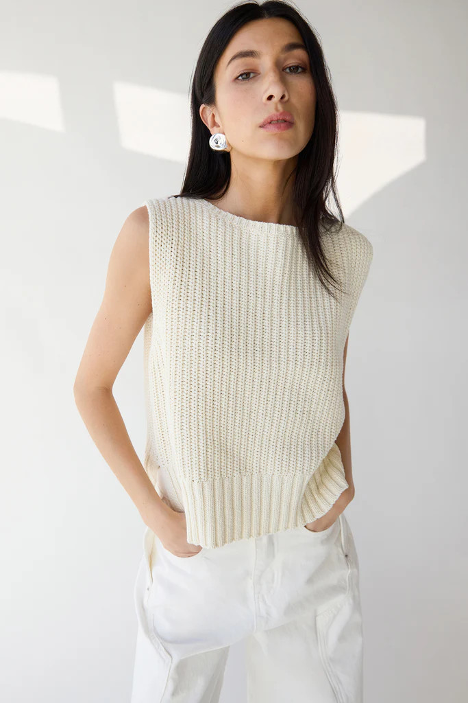 HIGH NECKLINE KNIT TANK | OAK + FORT