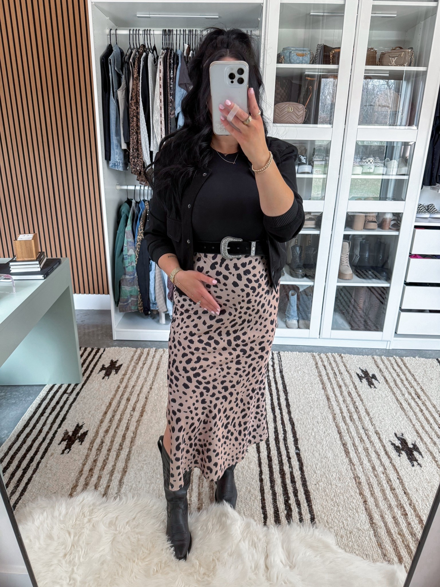 Bump Friendly Church Outfit 🖤

Bodysuit - small
Jacket - small
Skirt - small
Belt - small

Absolutely love this bump friendly, edgy western look! Would be perfect for church, date night, girls night out, or style it with some sneakers or doc martens for a more casual everyday look. 👏🏼 (Have this skirt in multiple colors and it works great with or without the bump!)



#LTKootd #LTKBump #LTKSaleAlert