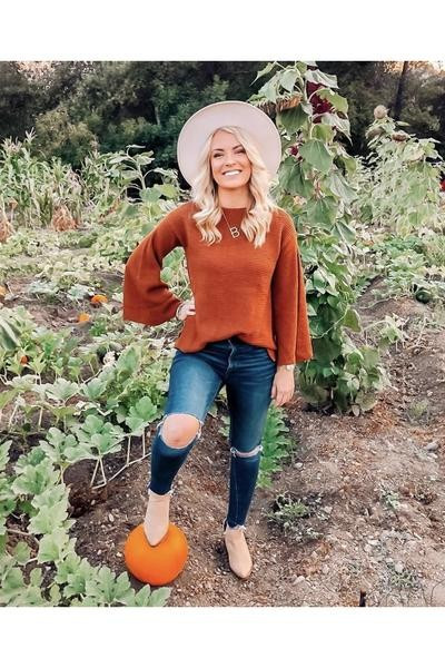 Amber Bell Sleeve Sweater in Caramel | Indigo Closet 